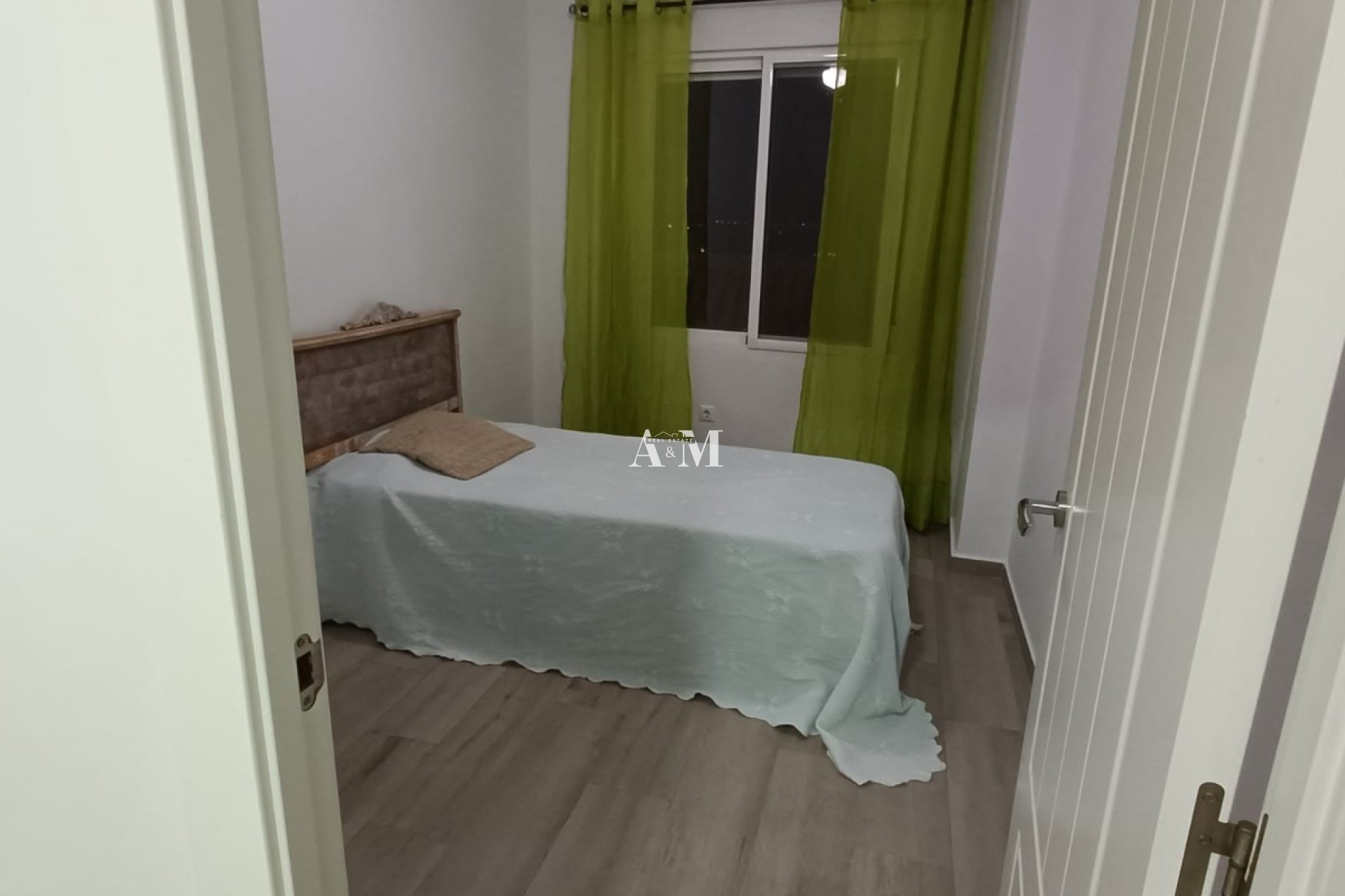Long Term Rental - Townhouse - Sax