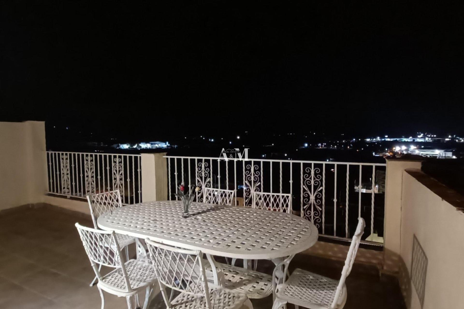 Long Term Rental - Townhouse - Sax