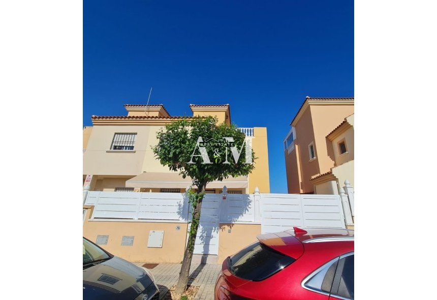 Long Term Rental - Townhouse - Torrevieja - La Siesta - El Salado -  Torreta
