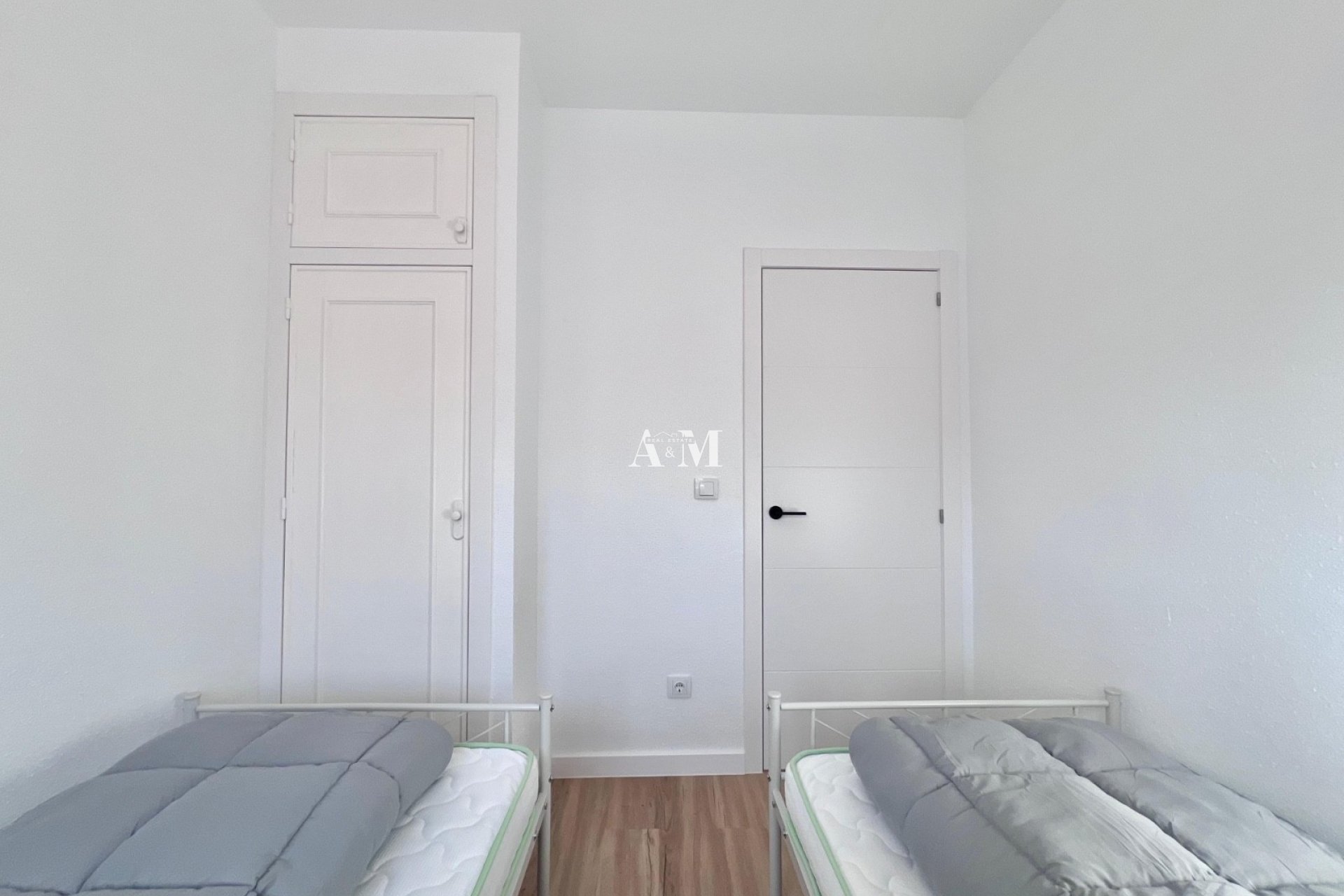 Long Term Rental - Townhouse - Torrevieja - La Siesta - El Salado -  Torreta