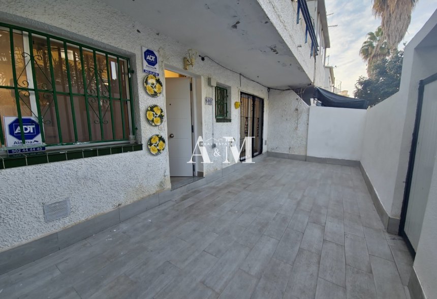 Long Term Rental - Townhouse - Torrevieja - Nueva Torrevieja - Aguas Nuevas