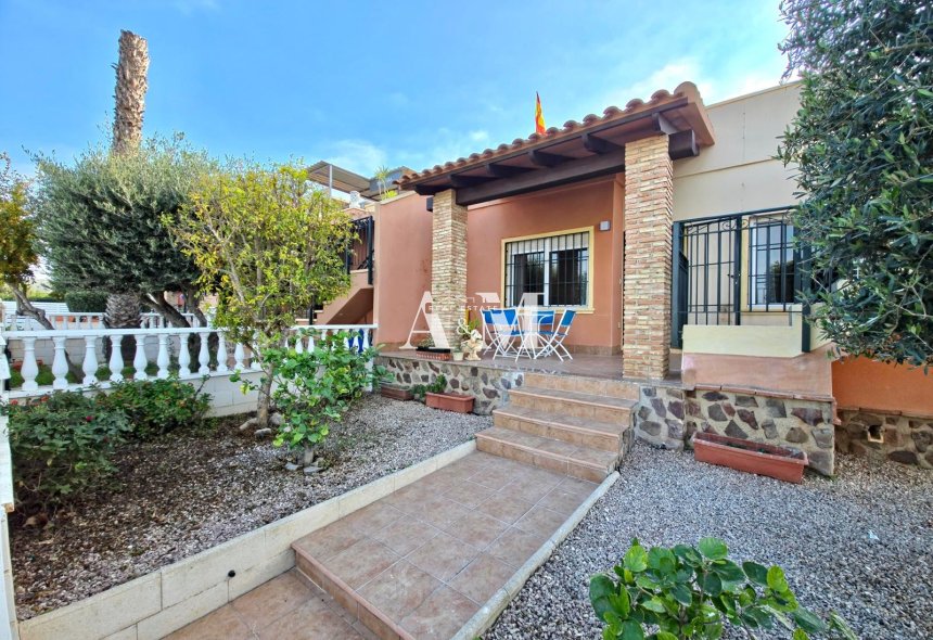 Long Term Rental - Townhouse - Torrevieja - Nueva Torrevieja - Aguas Nuevas