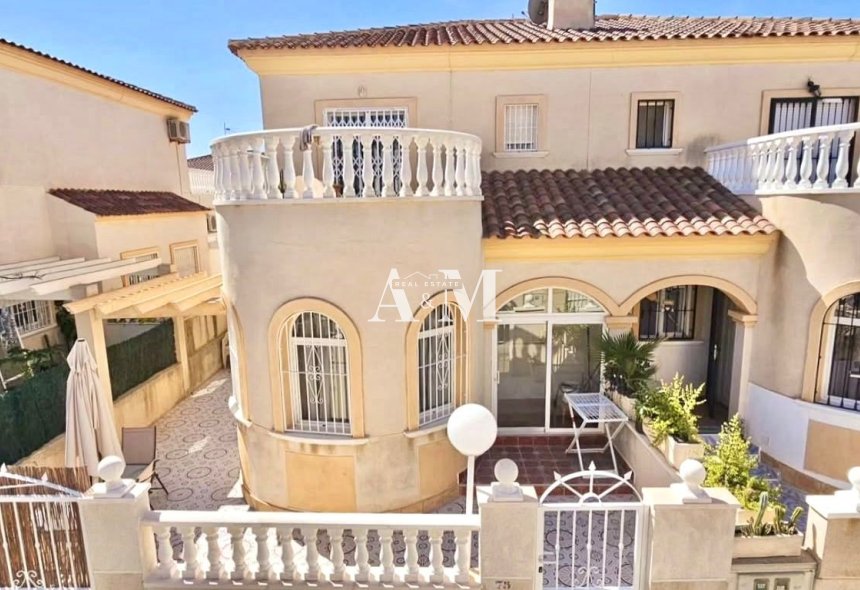 Long Term Rental - Townhouse - Torrevieja - Nueva Torrevieja - Aguas Nuevas