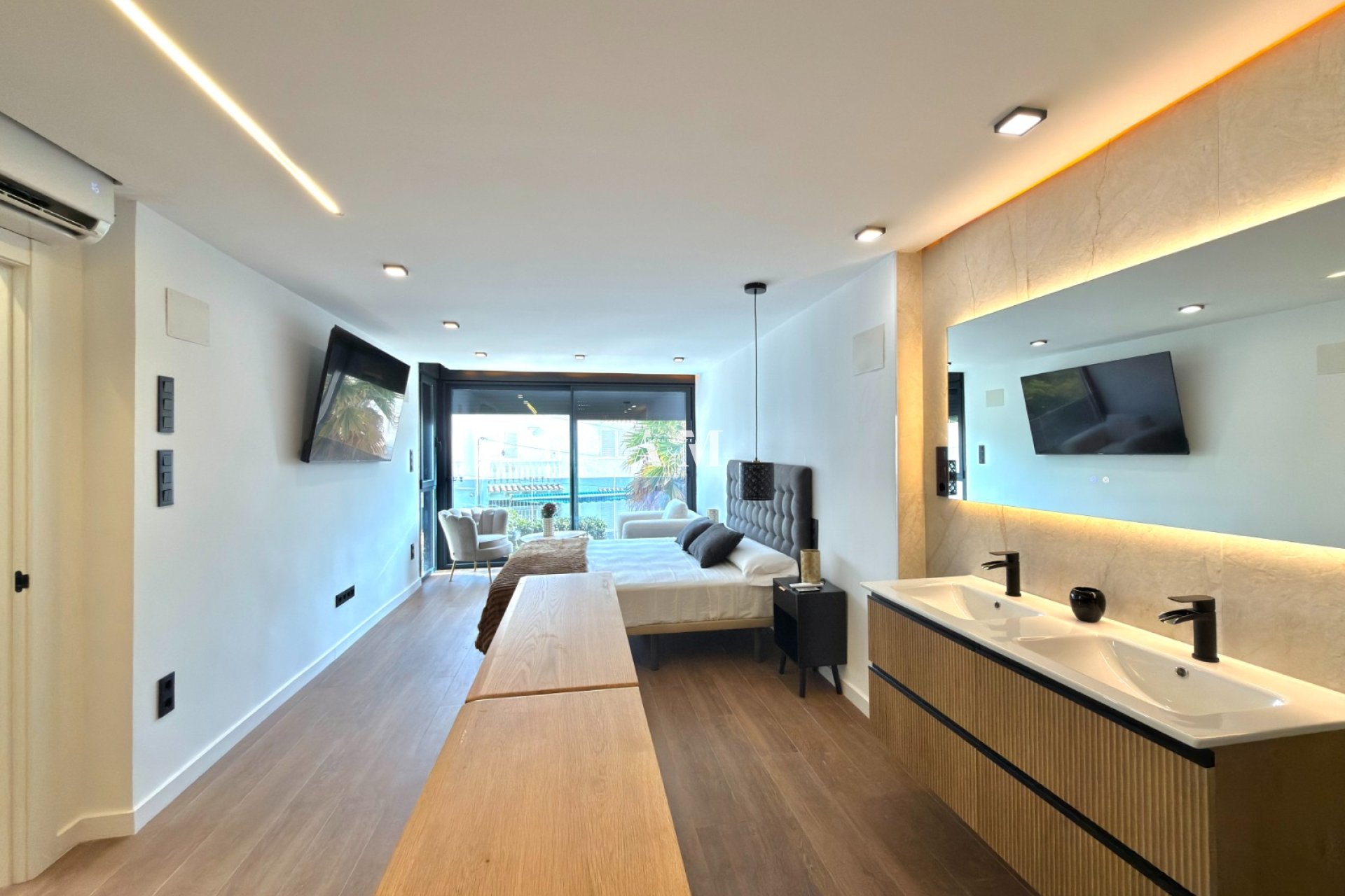 Long Term Rental - Townhouse - Torrevieja - Nueva Torrevieja 