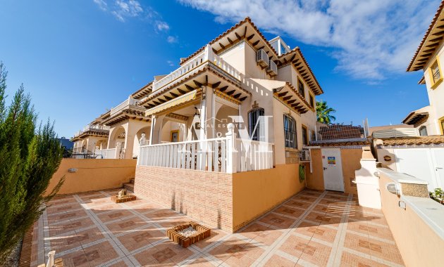 Maison de ville - Location à long terme - Orihuela Costa - Lomas de Cabo Roig
