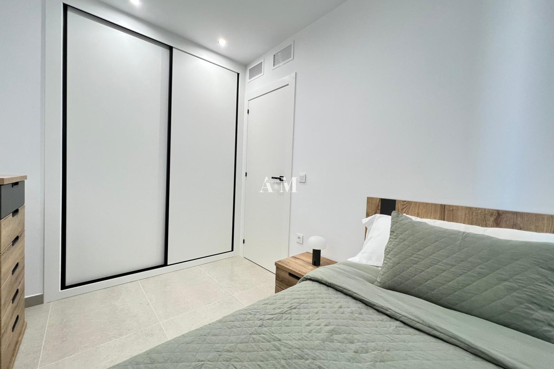 New Build - terraced - Benferri