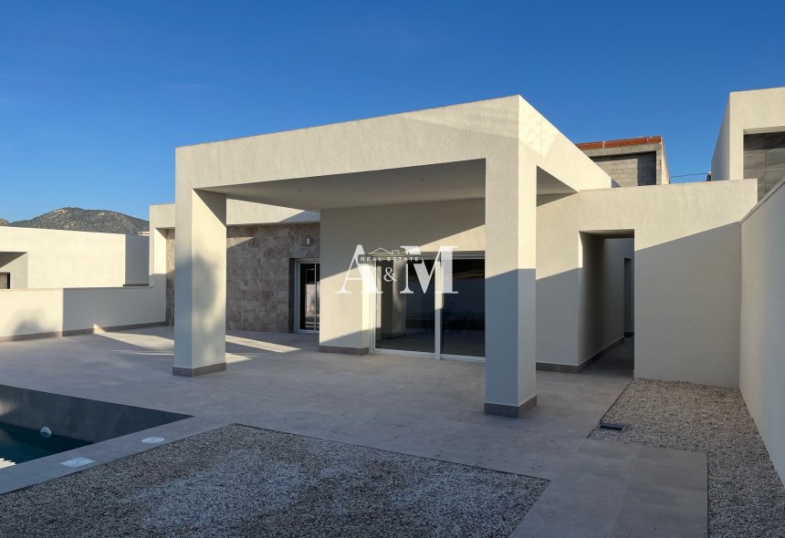 New Build - terraced - La Romana