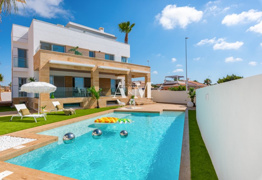 Nouvelle construction - detached - Ciudad Quesada