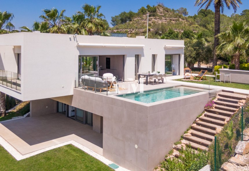 Nouvelle construction - detached - Dehesa de Campoamor
