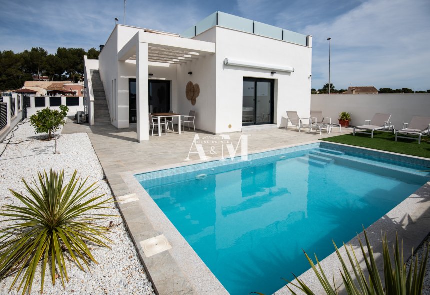 Nouvelle construction - detached - Pinar de Campoverde
