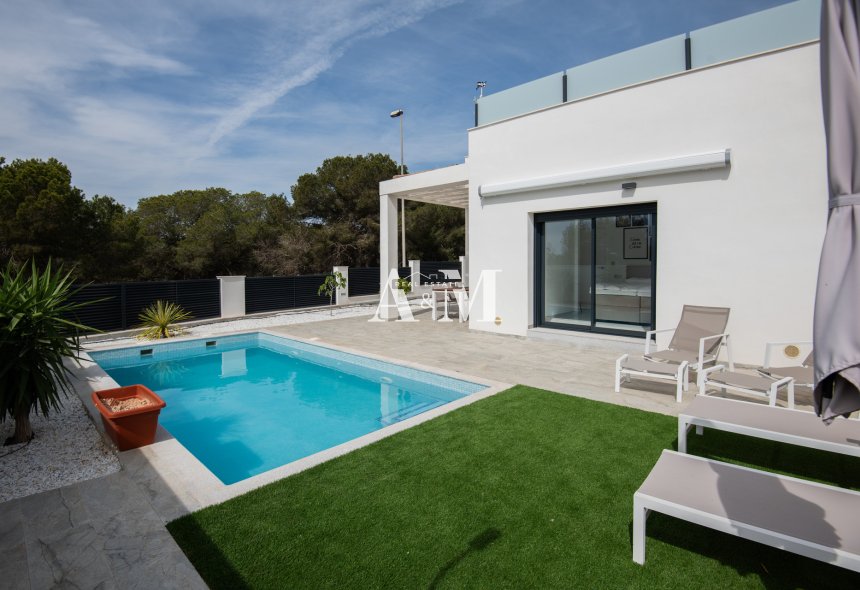 Nouvelle construction - detached - Pinar de Campoverde