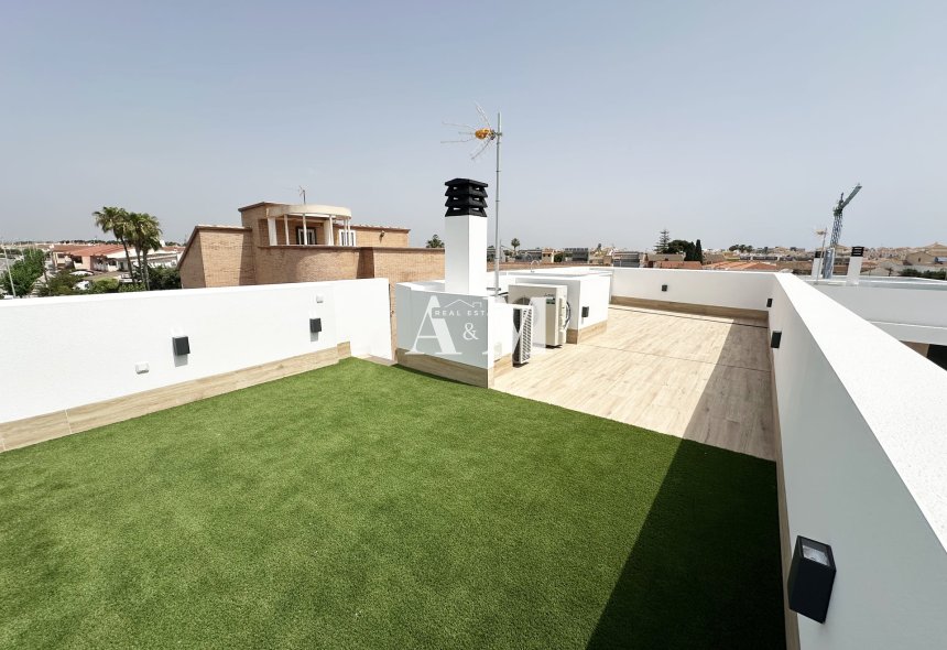 Nouvelle construction - detached - Torre de la Horadada