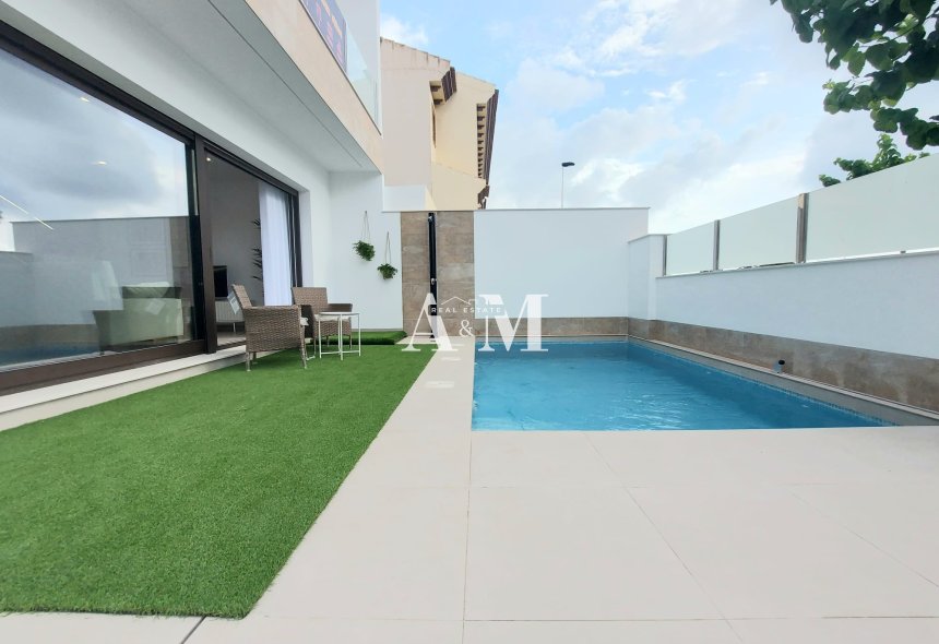 Nouvelle construction - terraced - Las Esperanzas