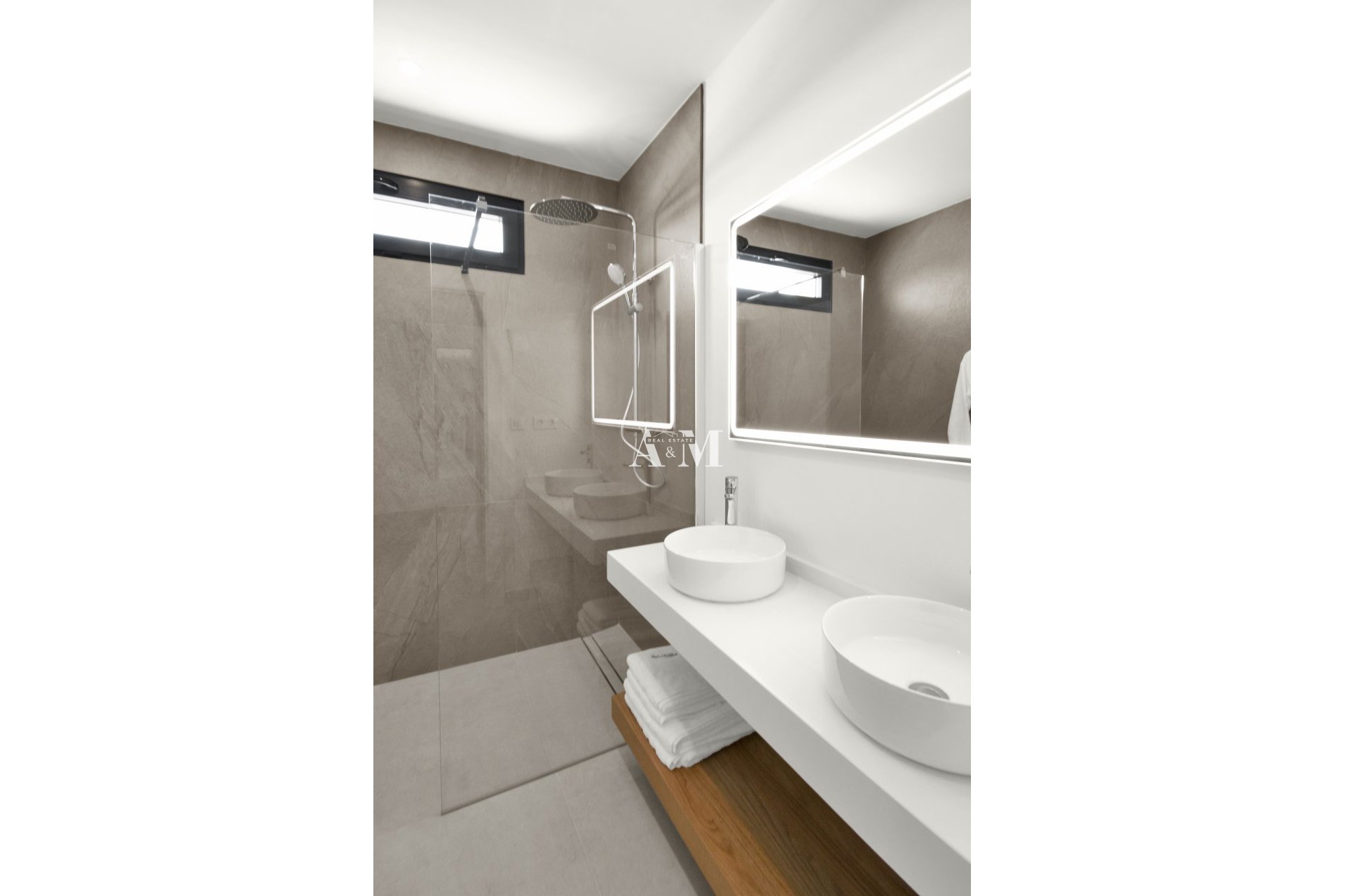 Новое здание - detached - Altaona Golf & Country Village