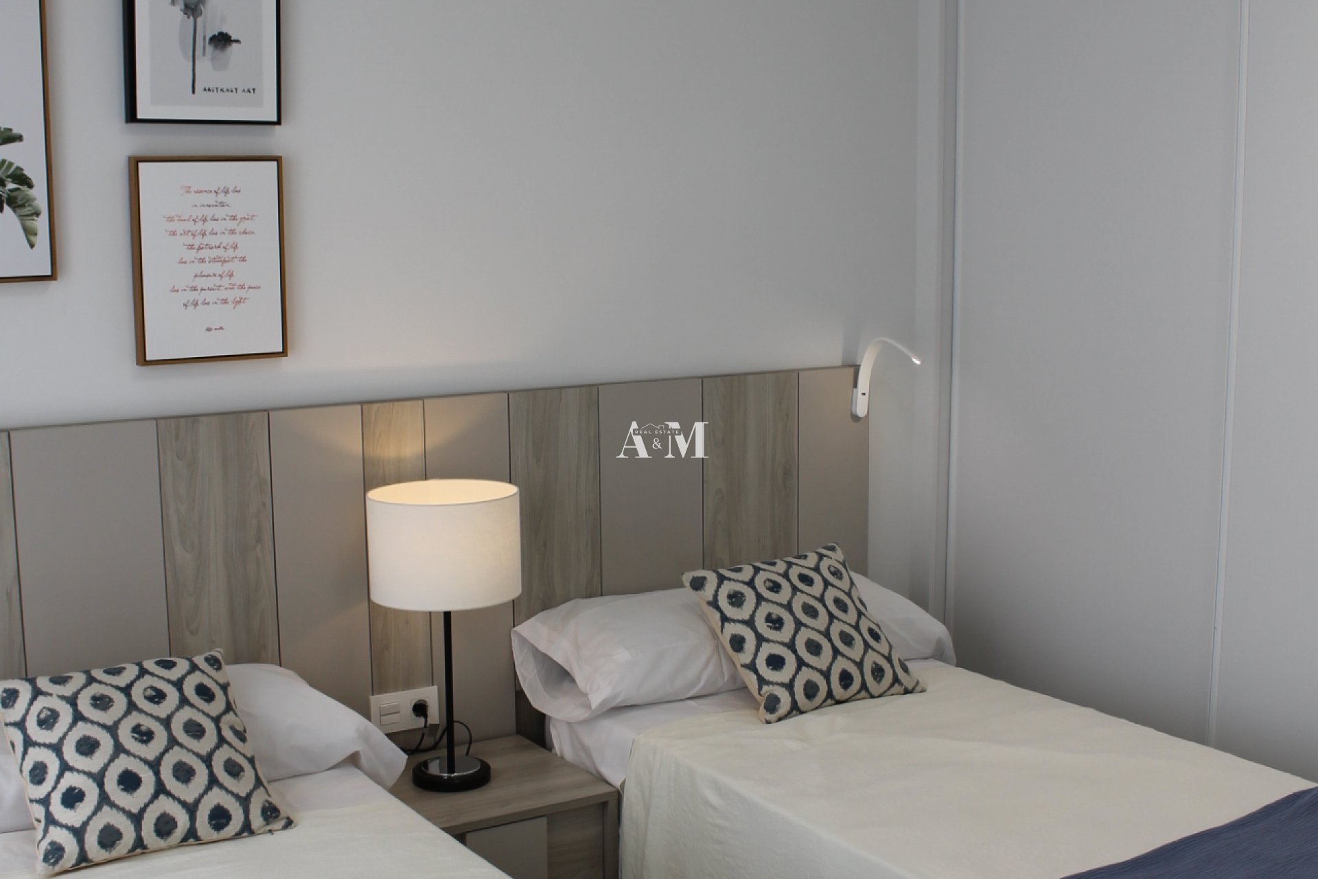 Новое здание - detached - Roldán