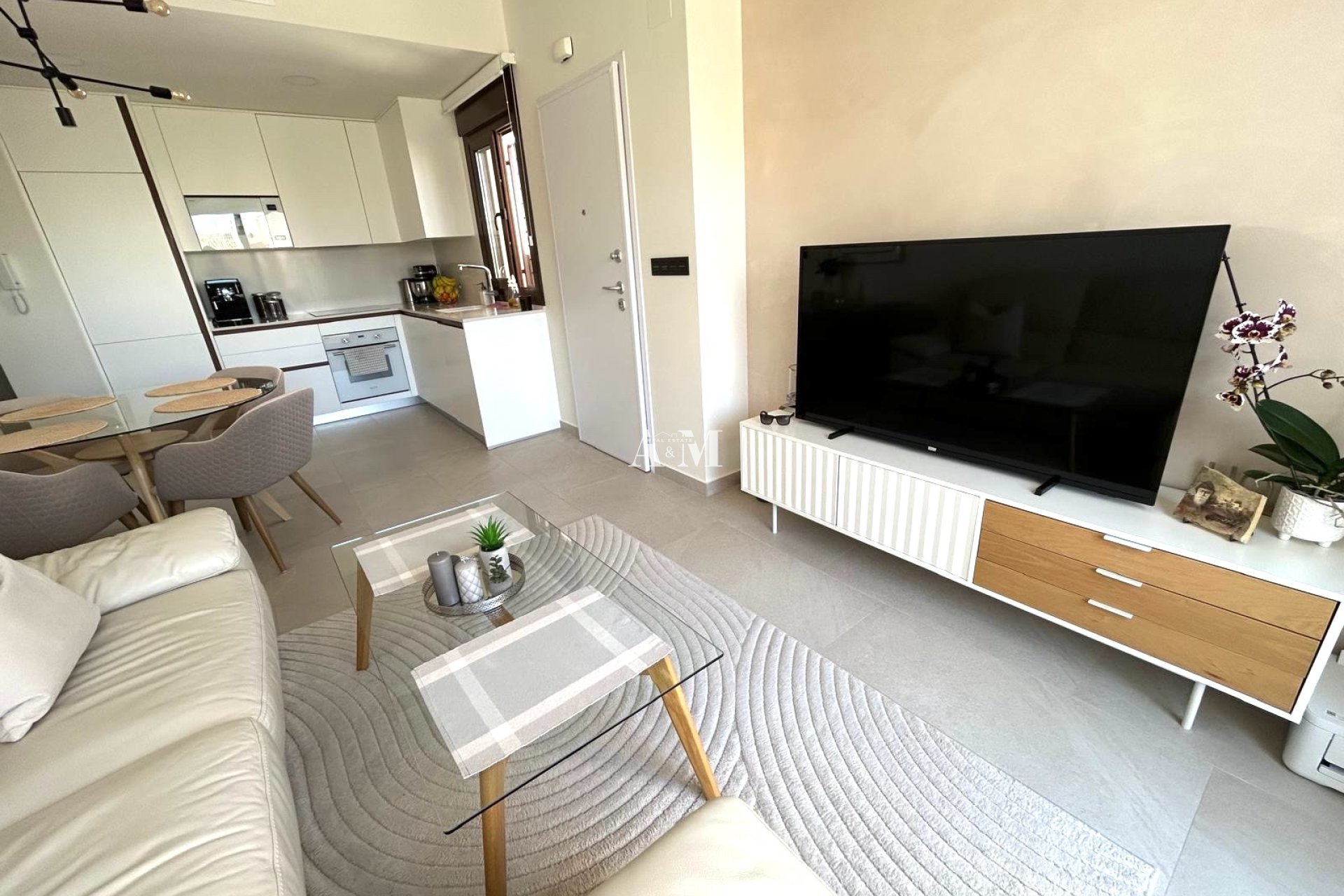 Новое здание - ground-floor - Torrevieja