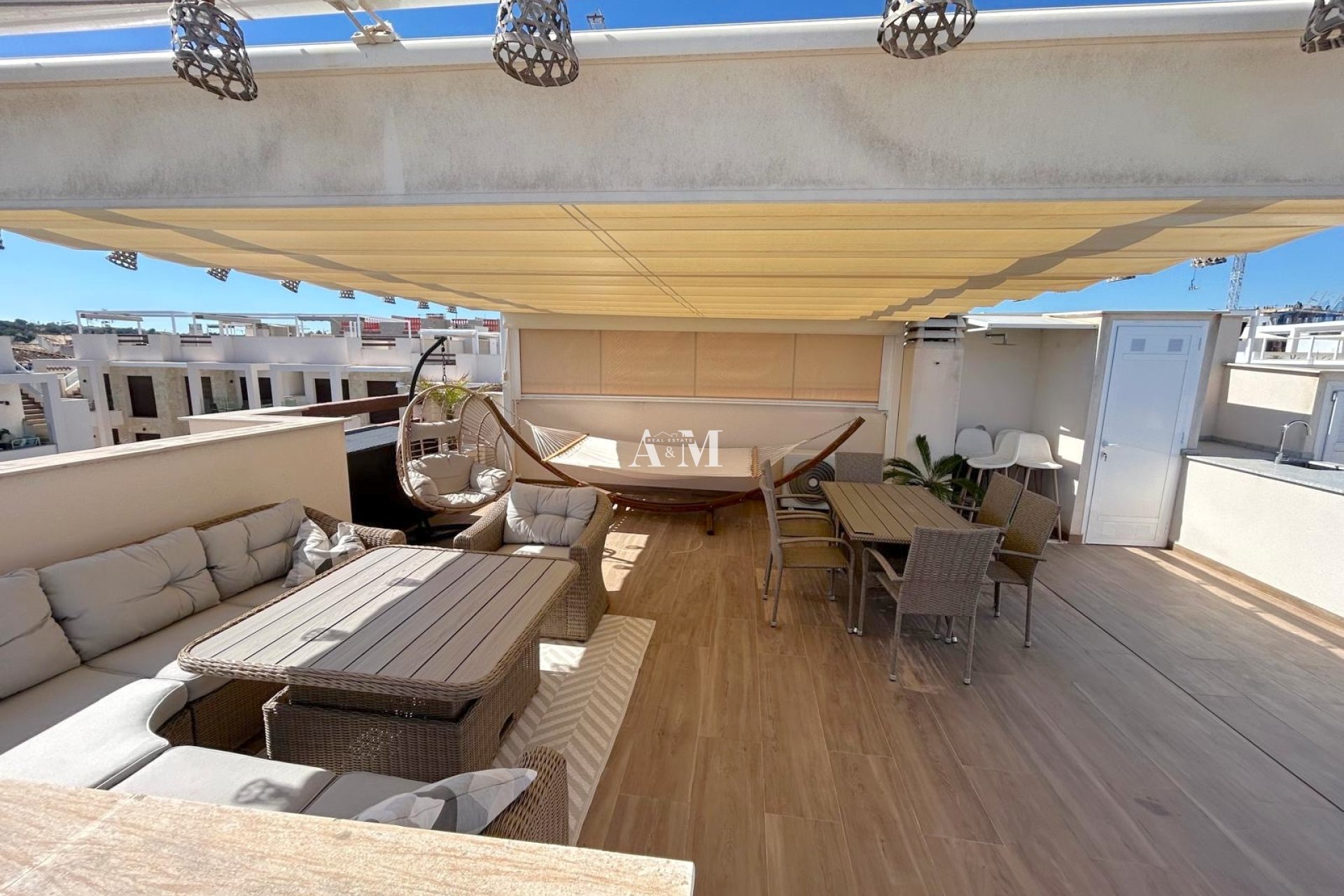 Новое здание - ground-floor - Torrevieja