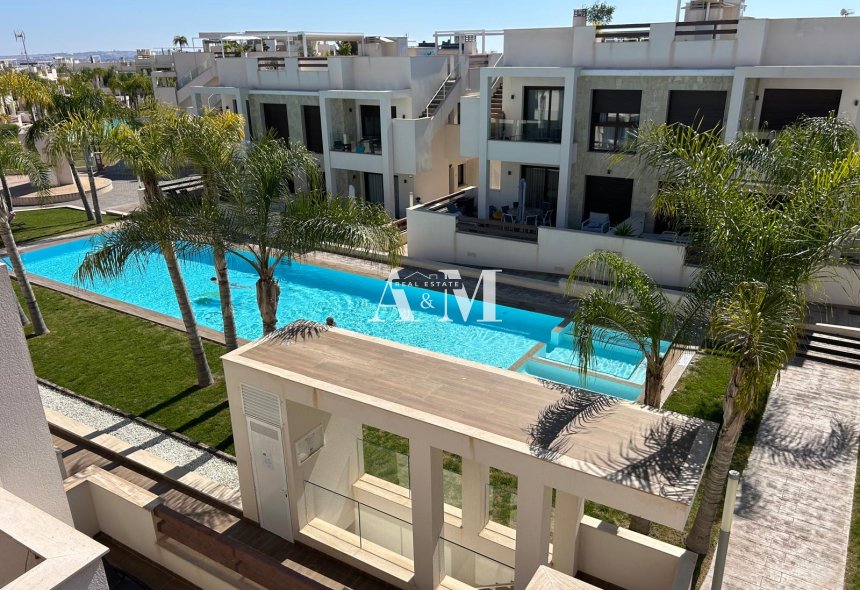 Новое здание - ground-floor - Torrevieja