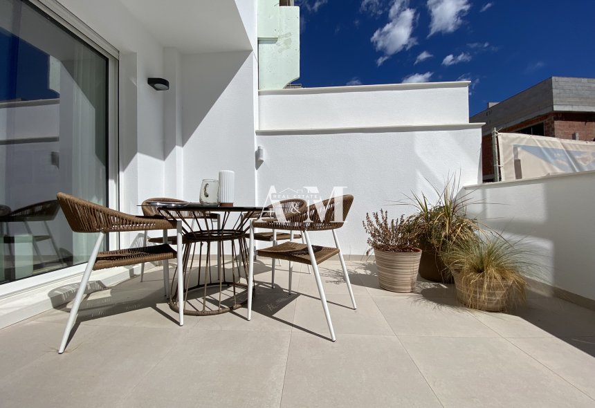Новое здание - high-bungalow - Pilar de la Horadada