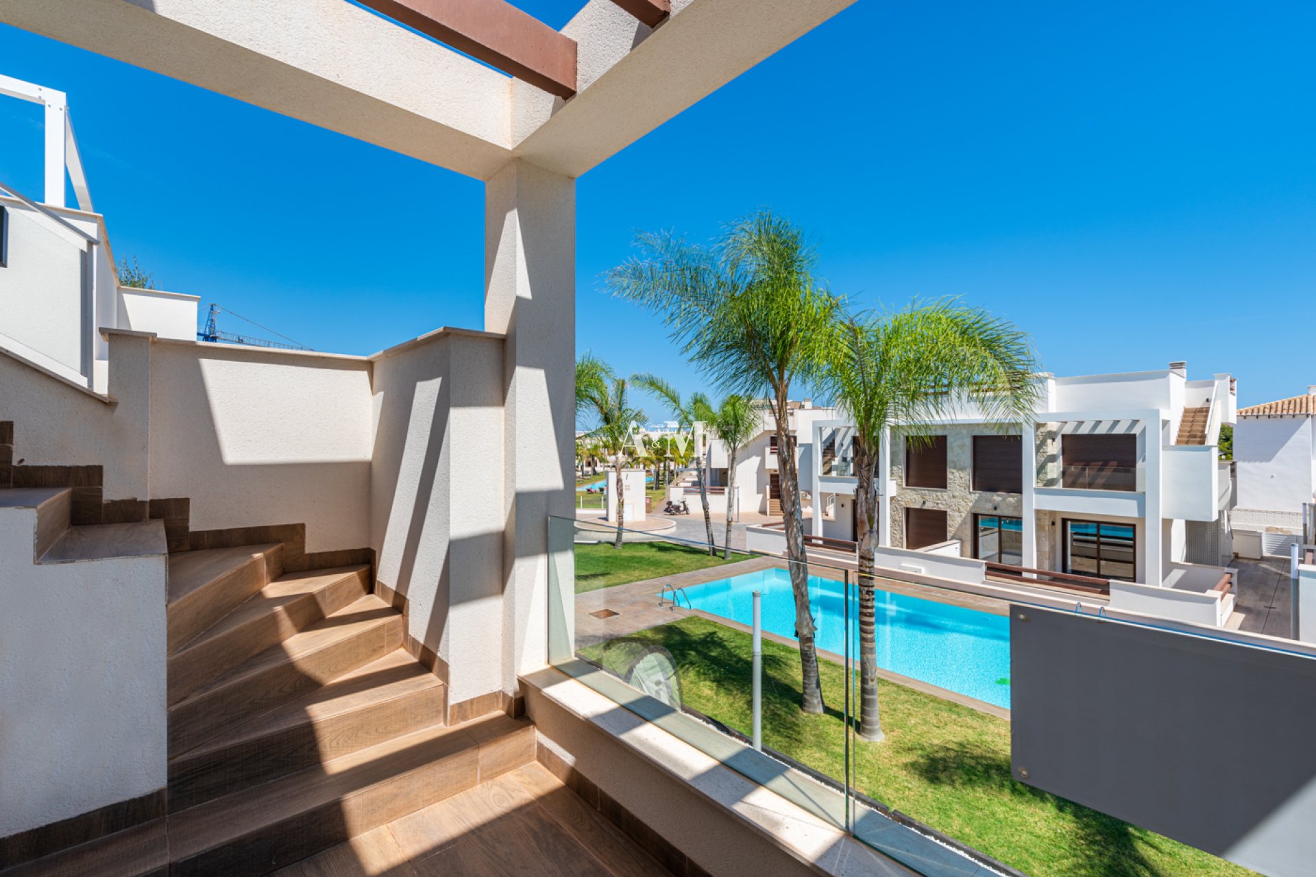 Новое здание - high-bungalow - Torrevieja