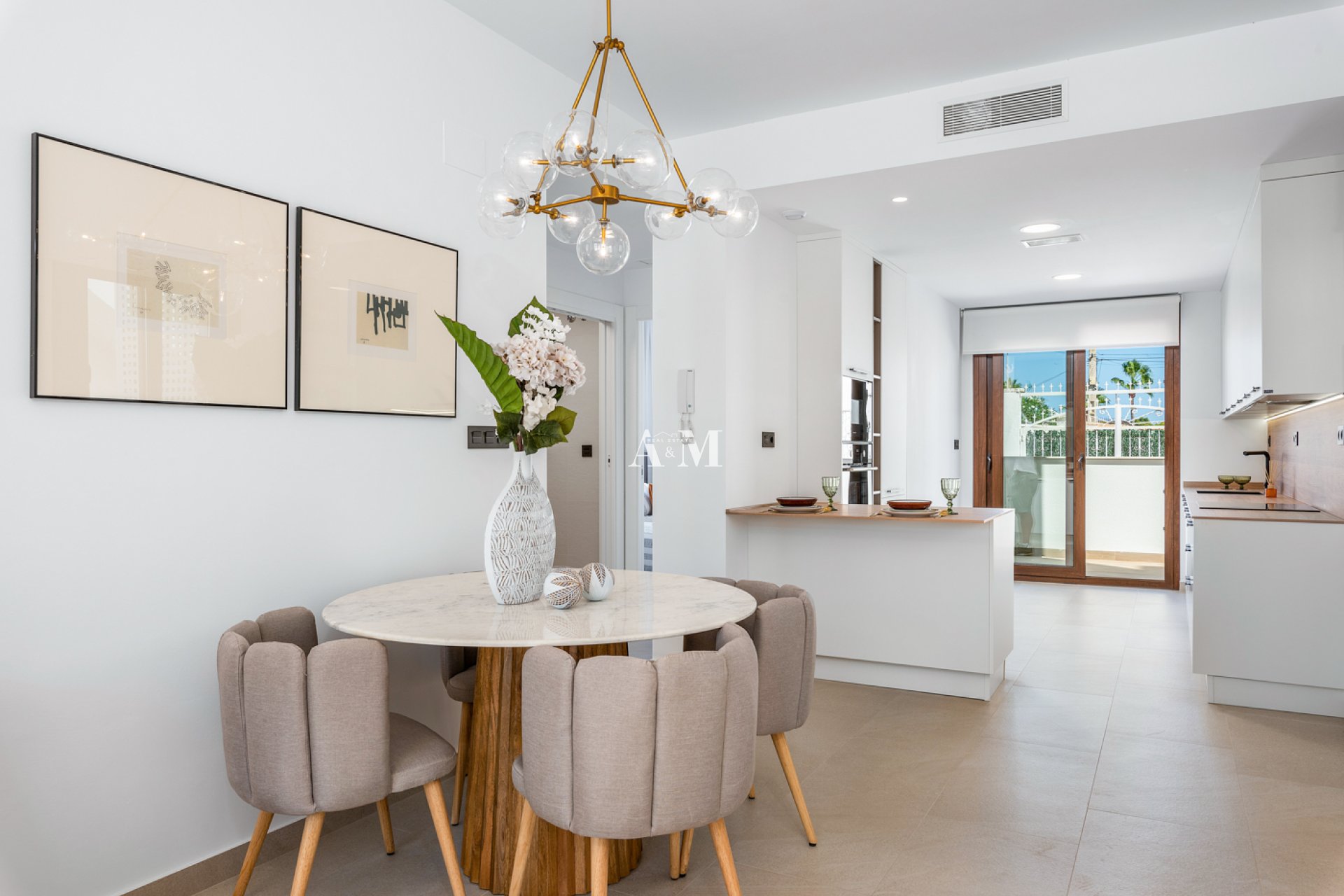 Новое здание - low-bungalow - Torrevieja