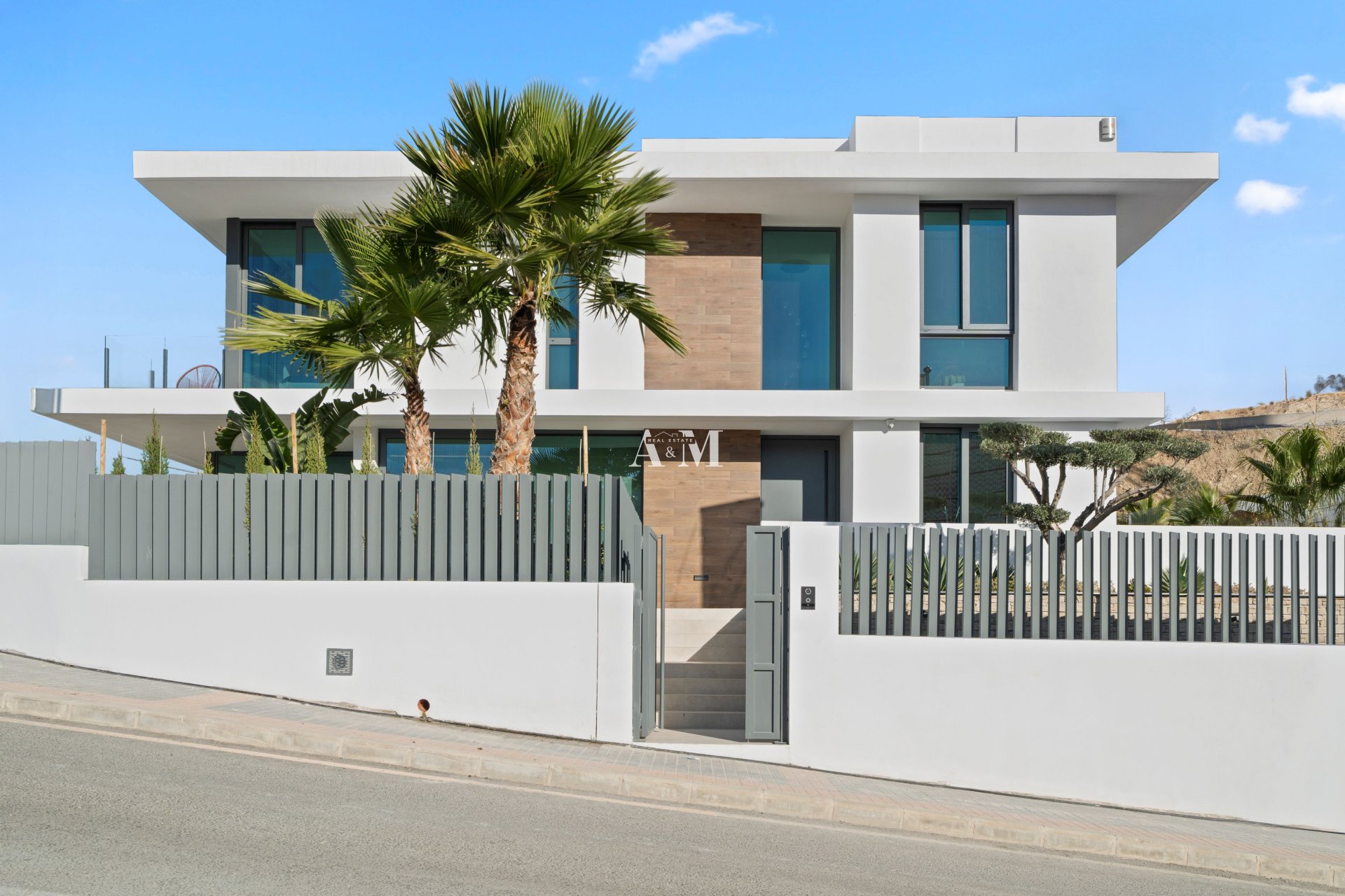 Новое здание - Rород - Benidorm