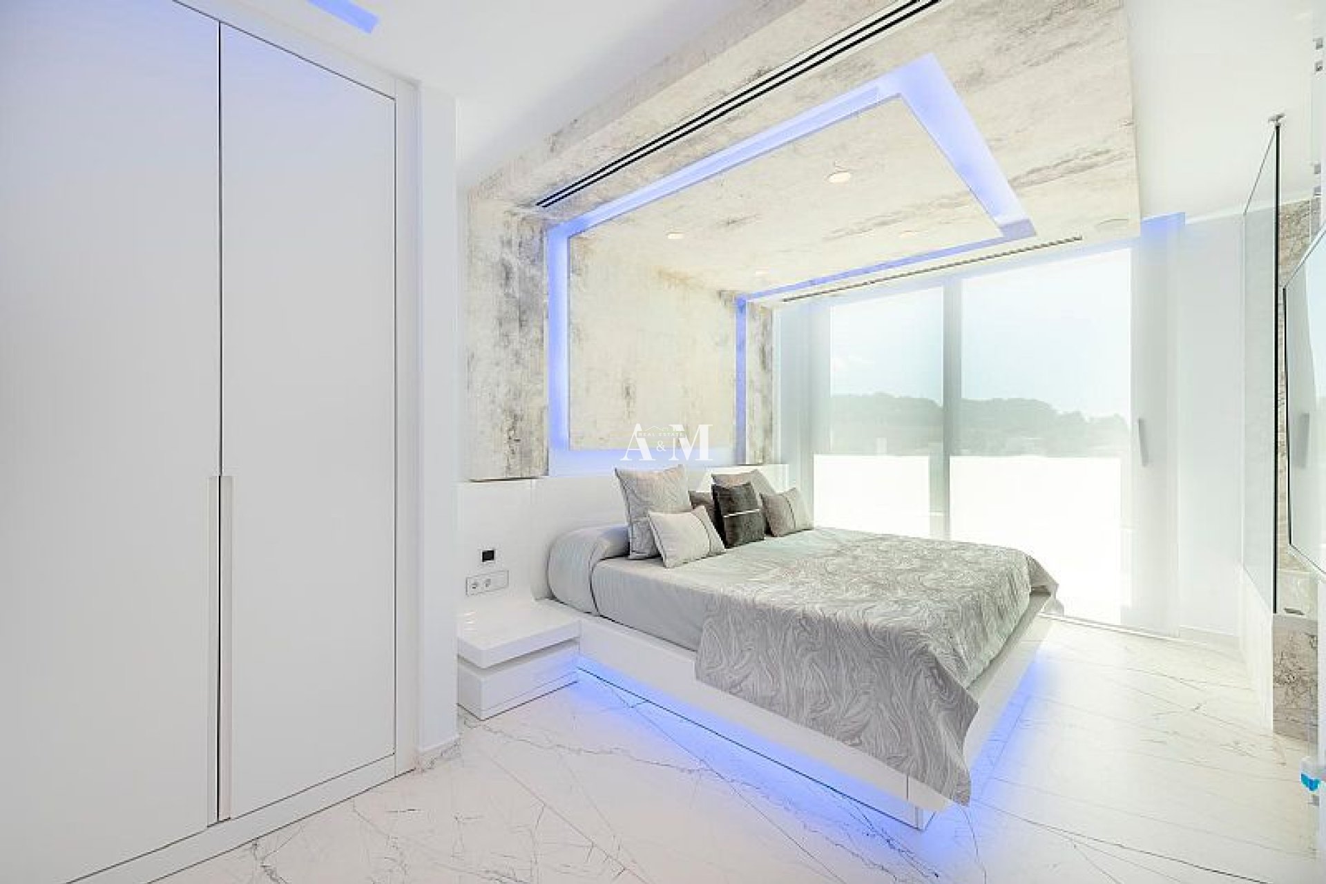 Новое здание - Rород - Calpe