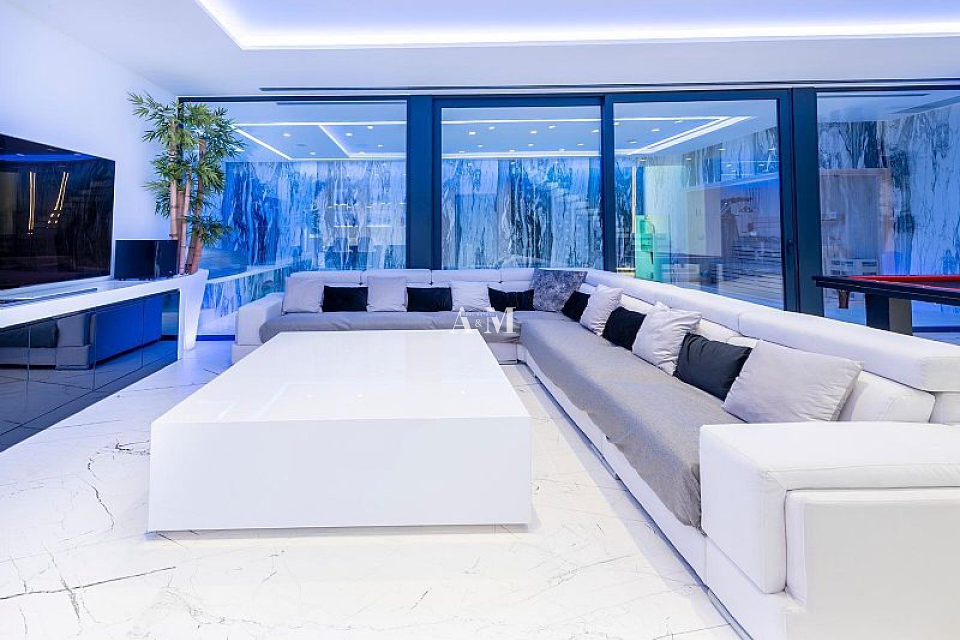 Новое здание - Rород - Calpe