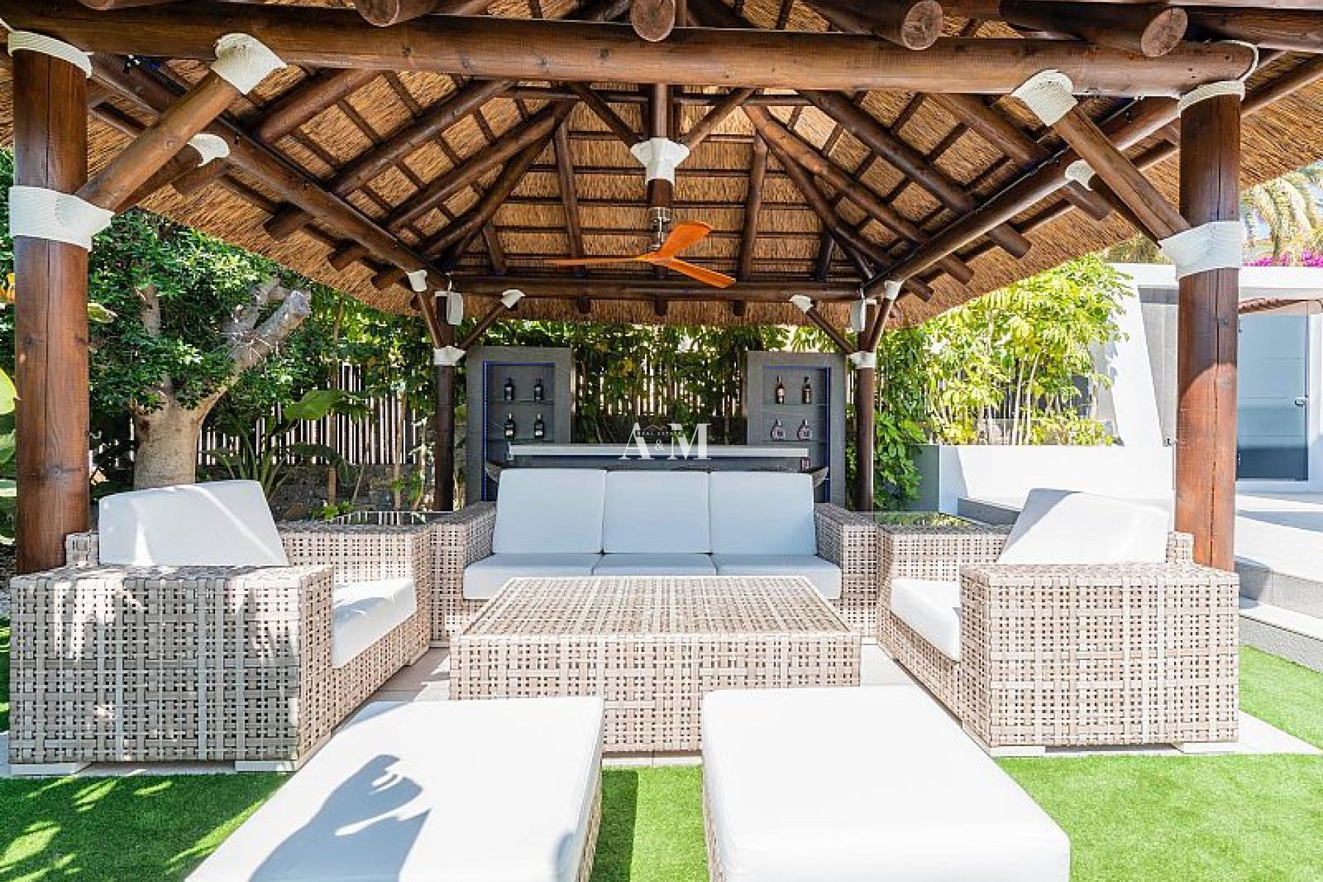 Новое здание - Rород - Calpe