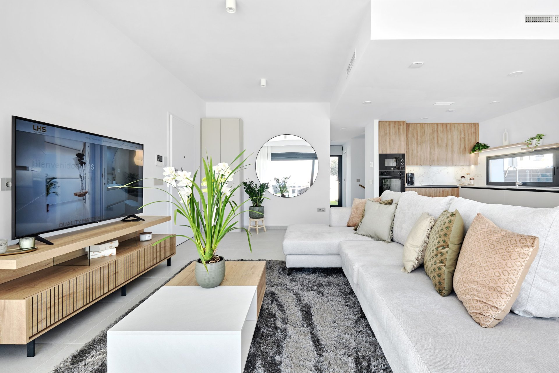 Новое здание - Rород - San Miguel de Salinas