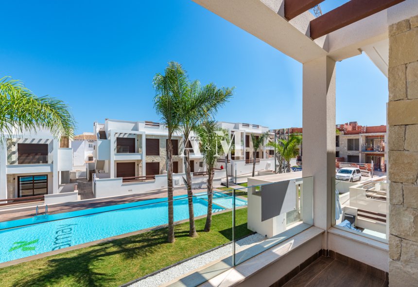 Obra nueva - Ático - Torrevieja