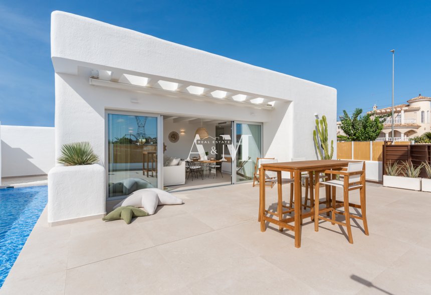 Obra nueva - detached - Los Alcazares