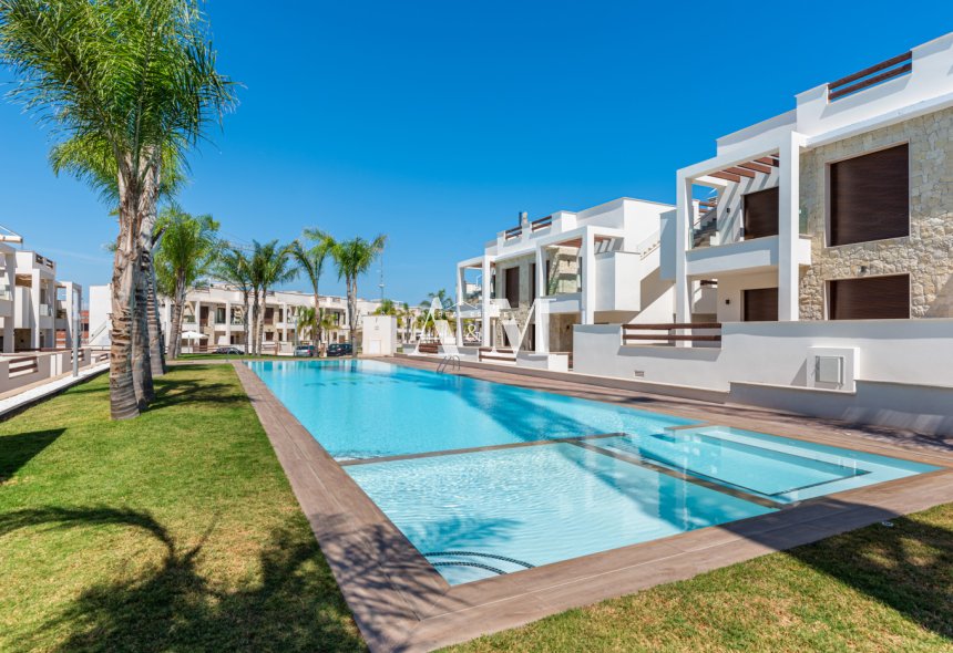 Obra nueva - high-bungalow - Torrevieja