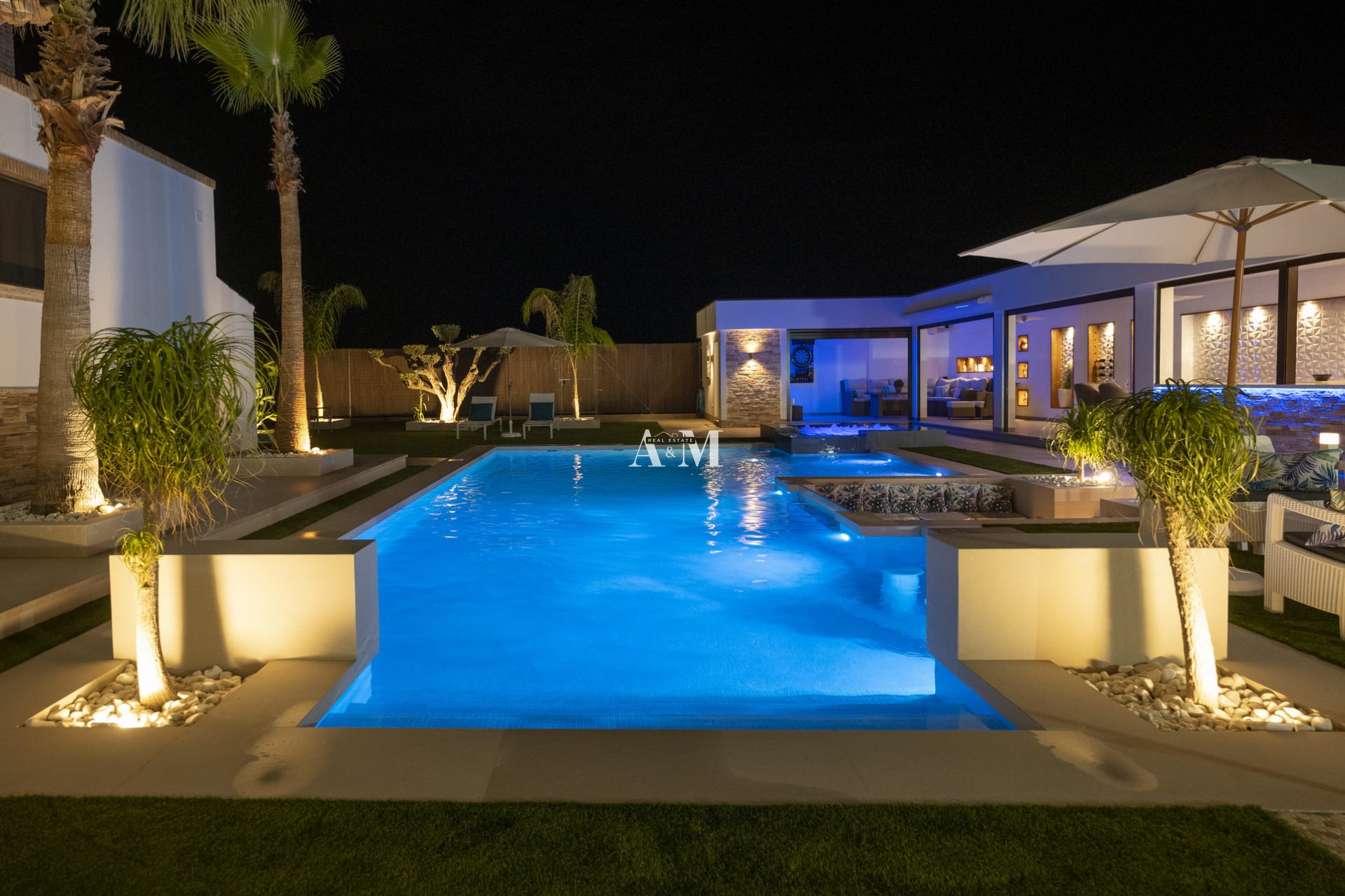 Obra nueva - Villa - Jerónimo y Avileses