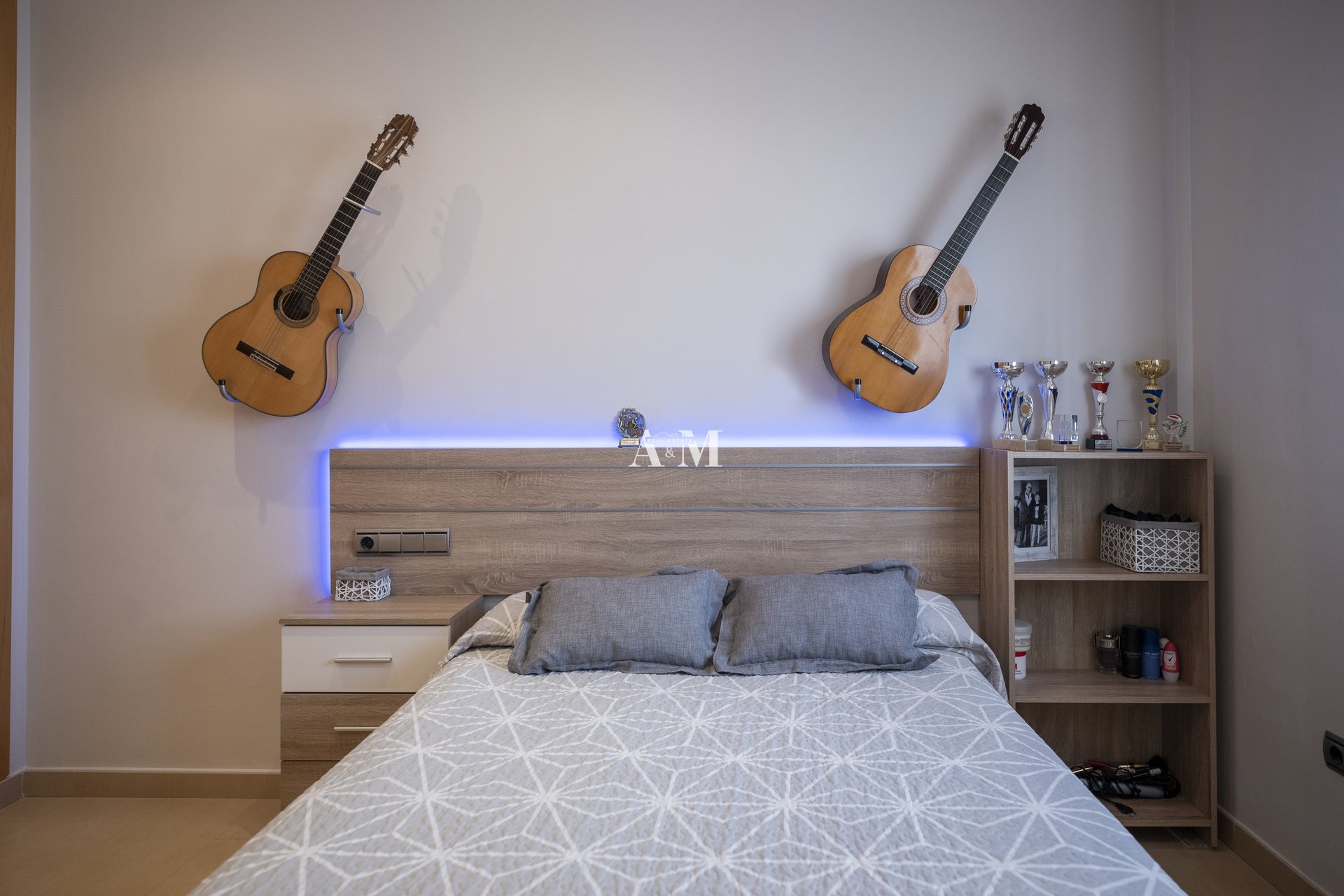 Obra nueva - Villa - Jerónimo y Avileses