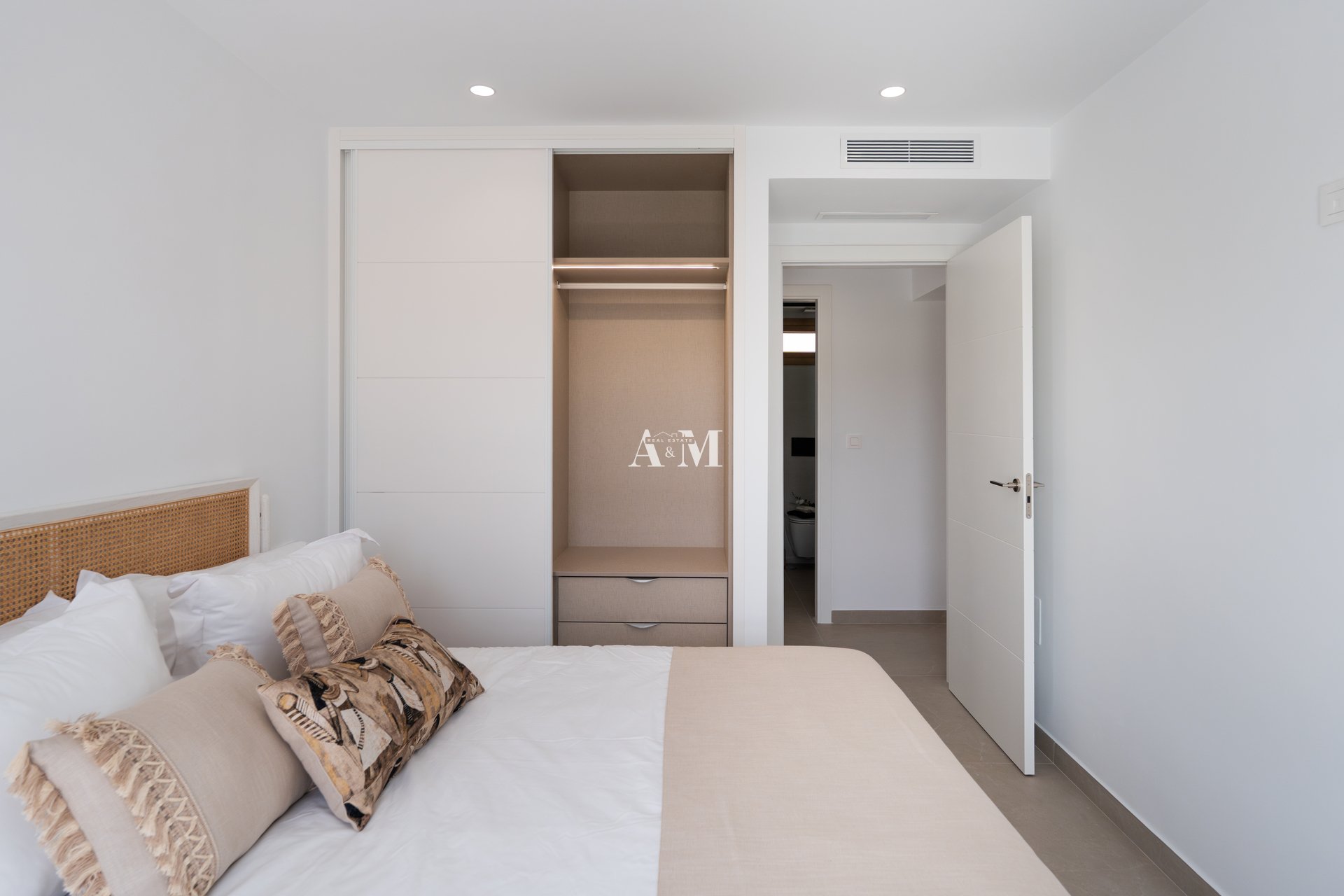 Obra nueva - Villa - Orihuela Costa