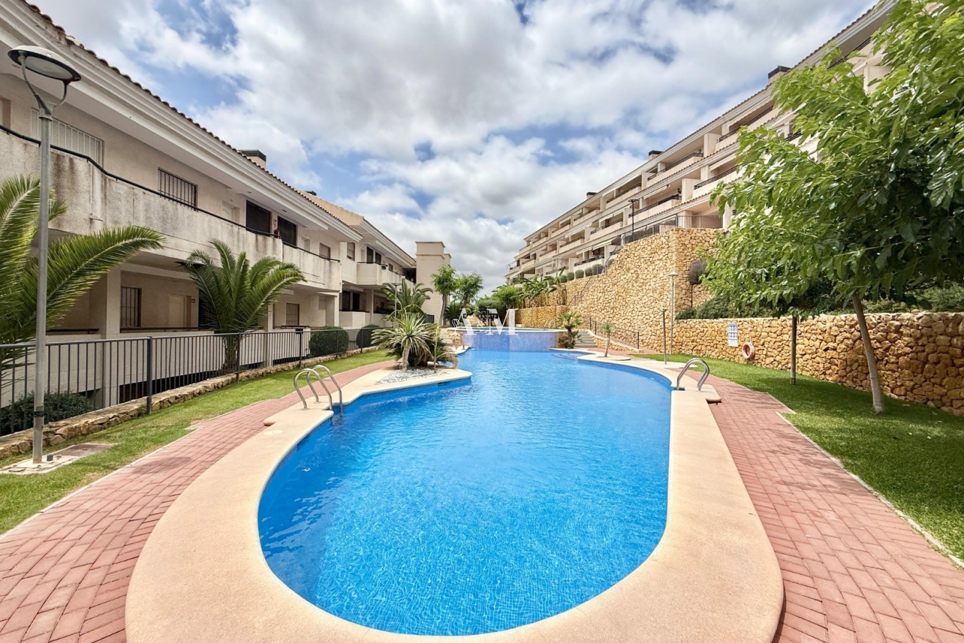 Перепродажа - Квартира / квартира - Monforte del Cid