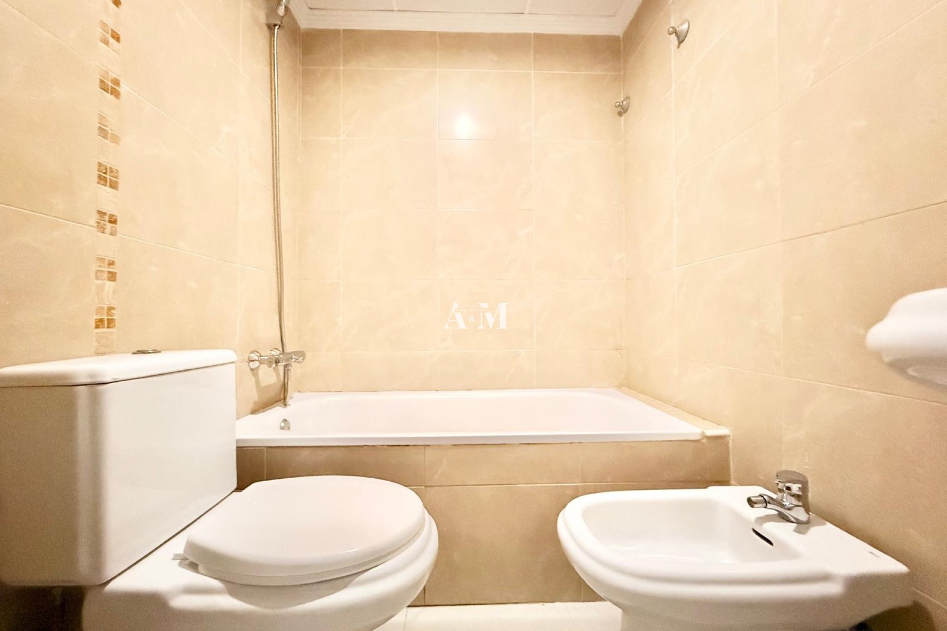 Перепродажа - Квартира / квартира - Torrevieja - Centro