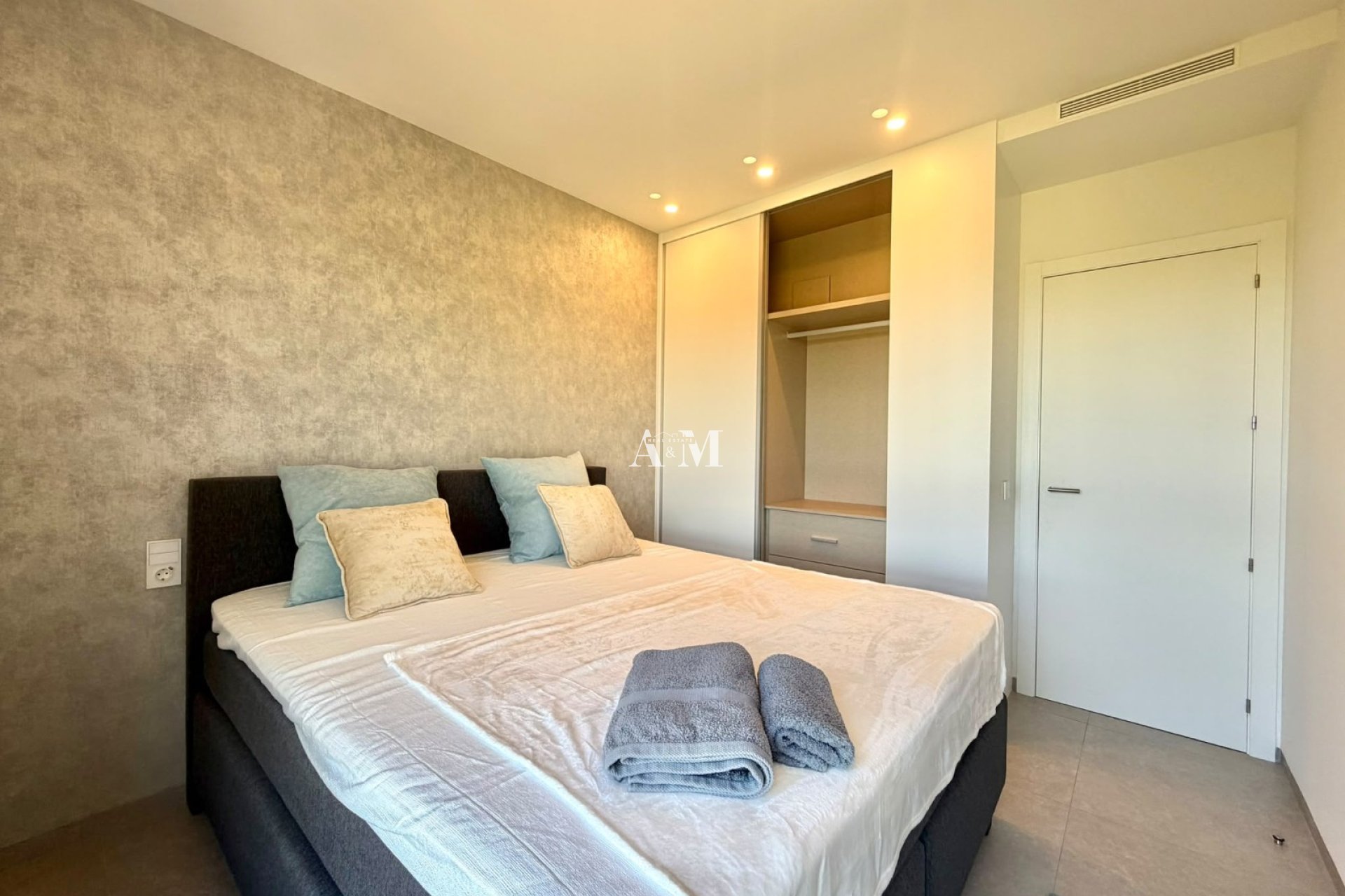 Resale - Apartment / flat - Las Colinas Golf