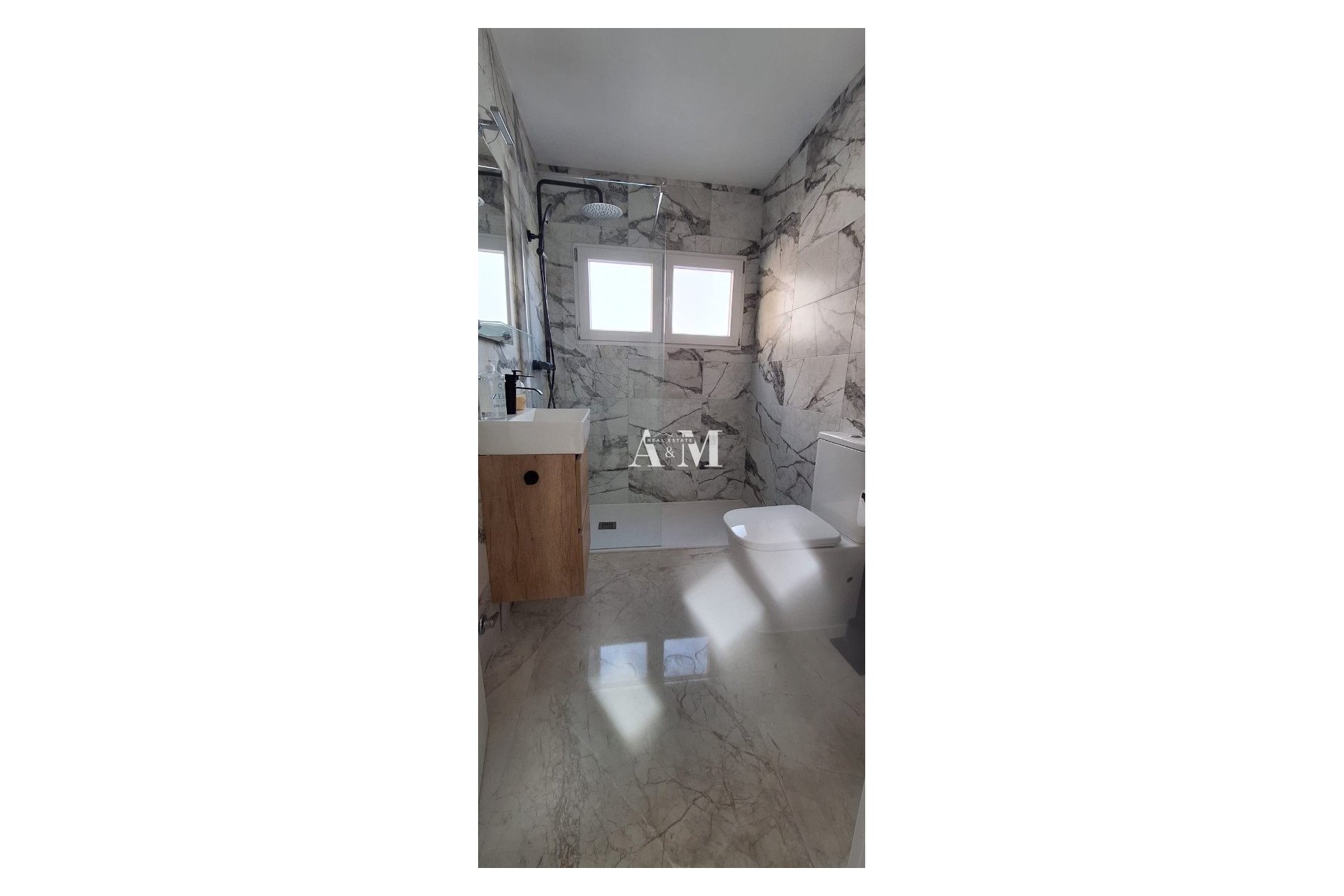 Resale - Apartment / flat - Torrevieja - Centro