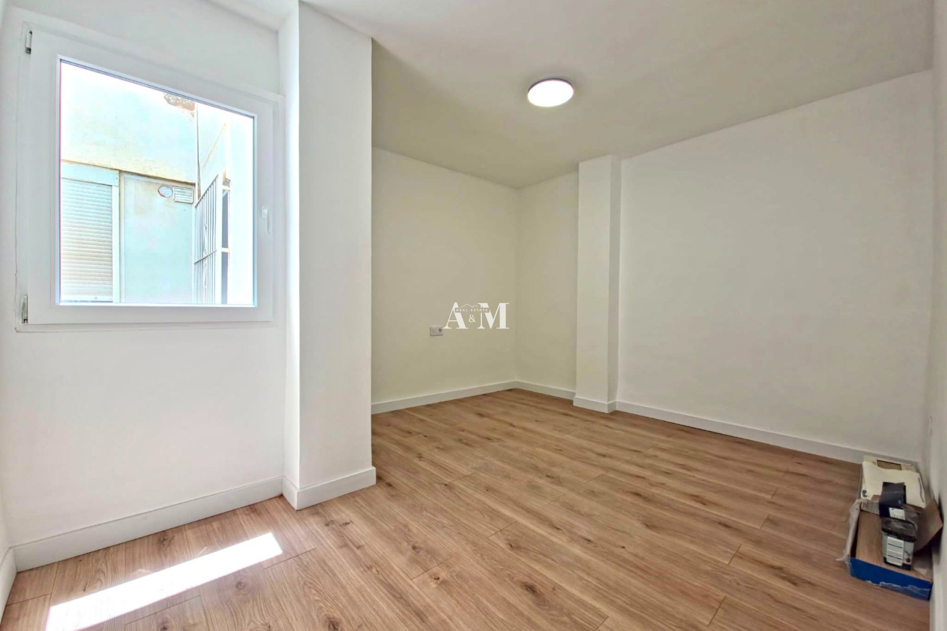 Resale - Apartment / flat - Torrevieja - El Acequión - Los Náufragos