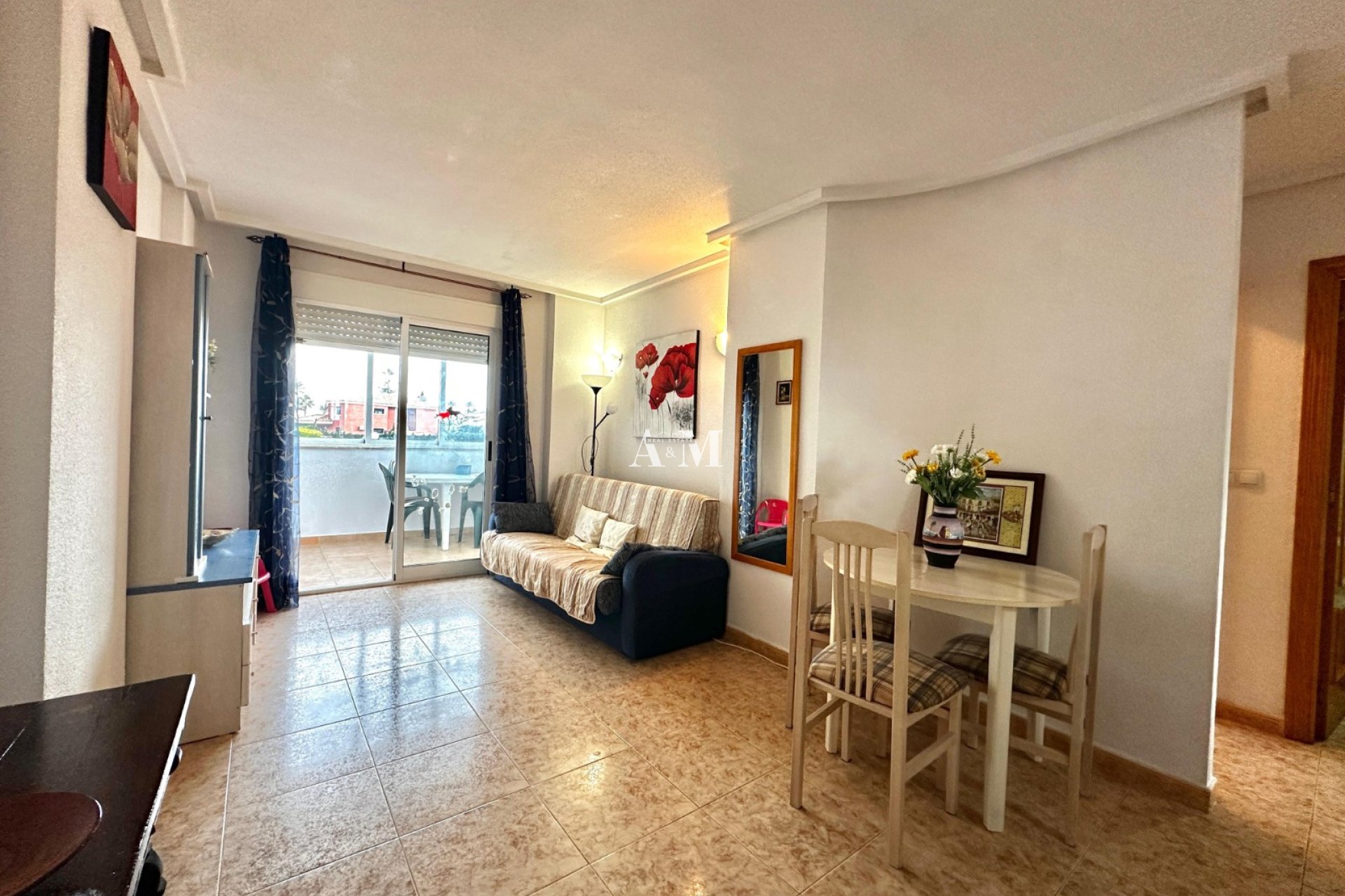 Resale - Apartment / flat - Torrevieja - La Veleta