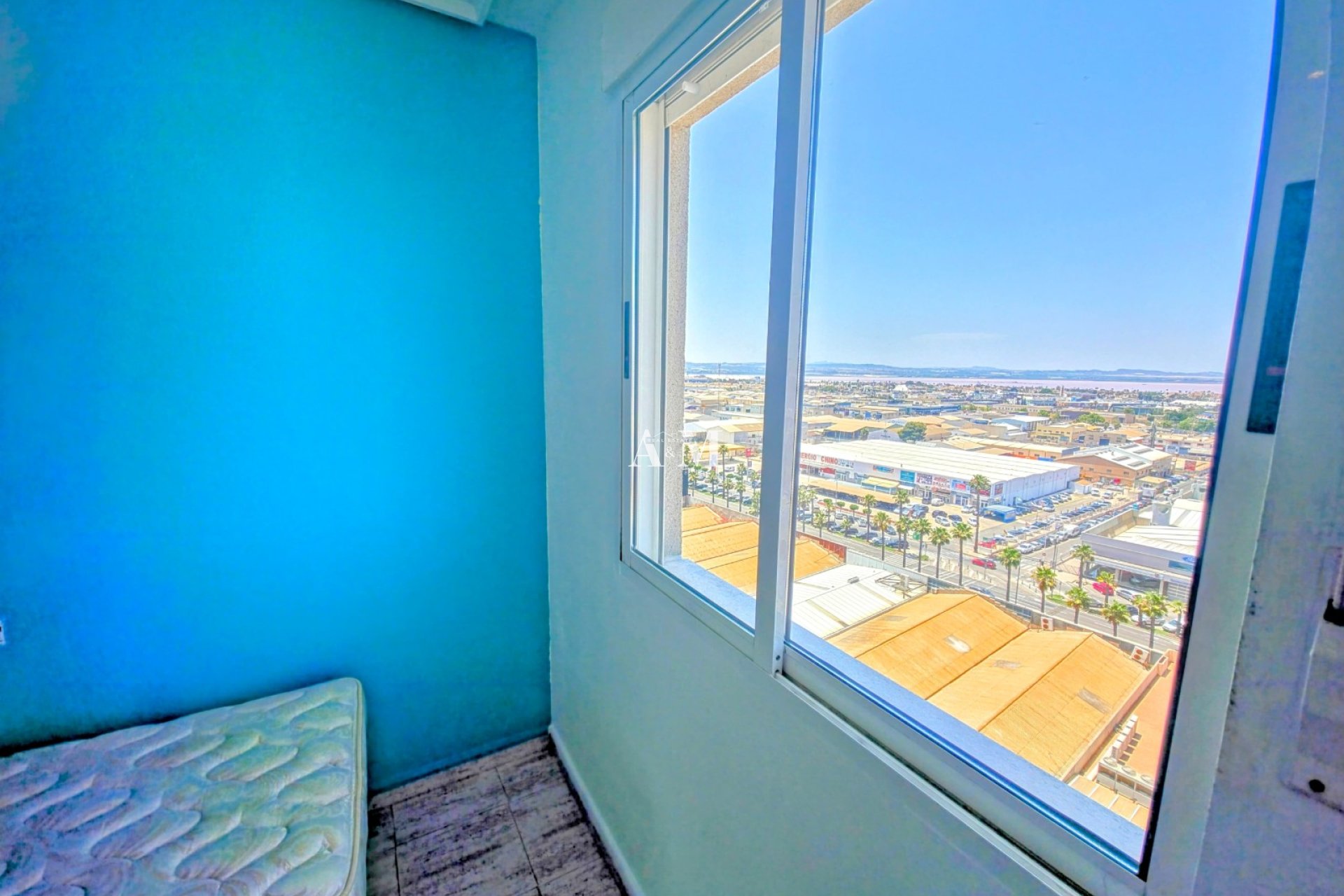 Resale - Apartment / flat - Torrevieja - Los Altos