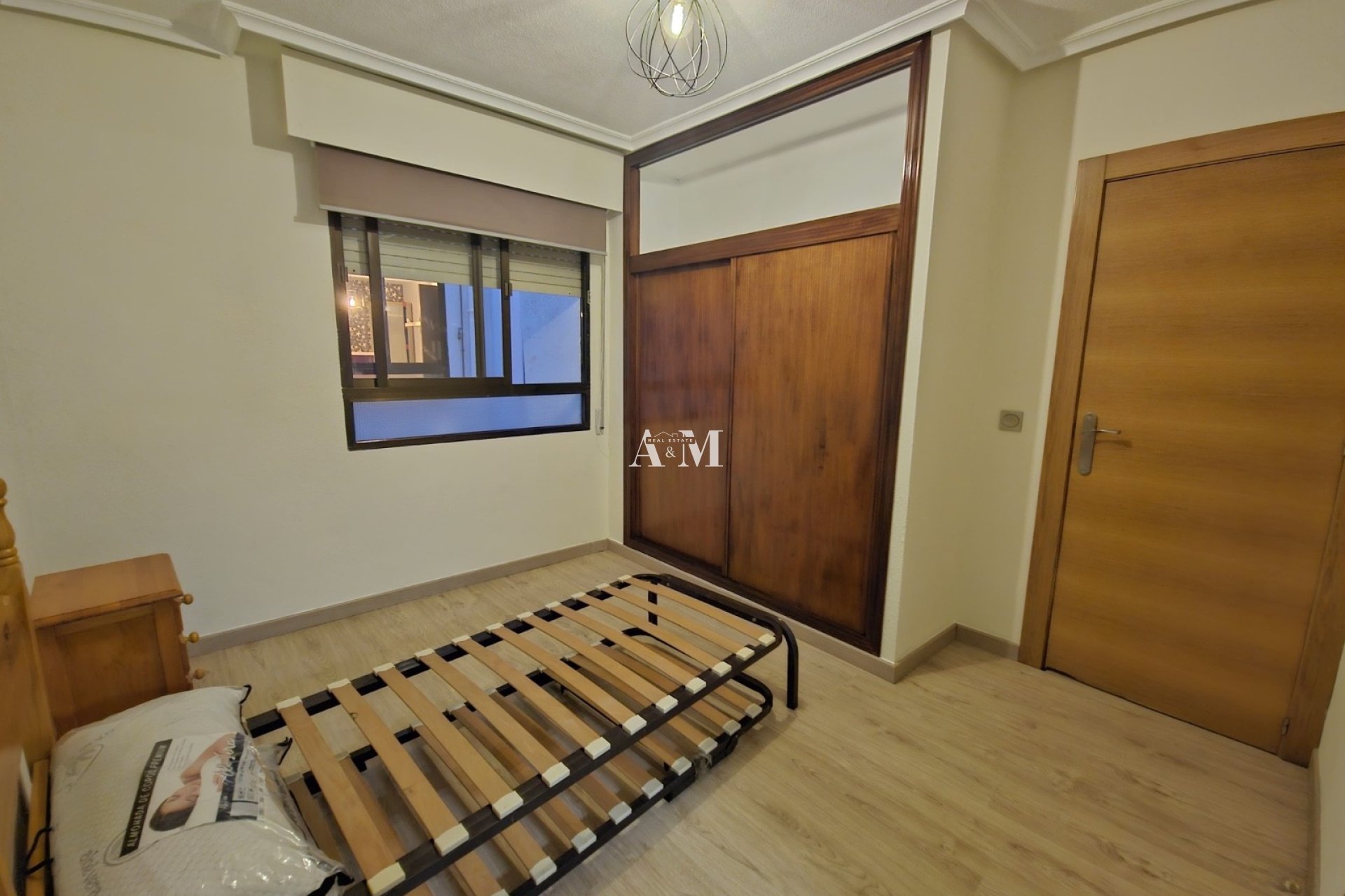 Resale - Apartment / flat - Torrevieja - Playa del Cura