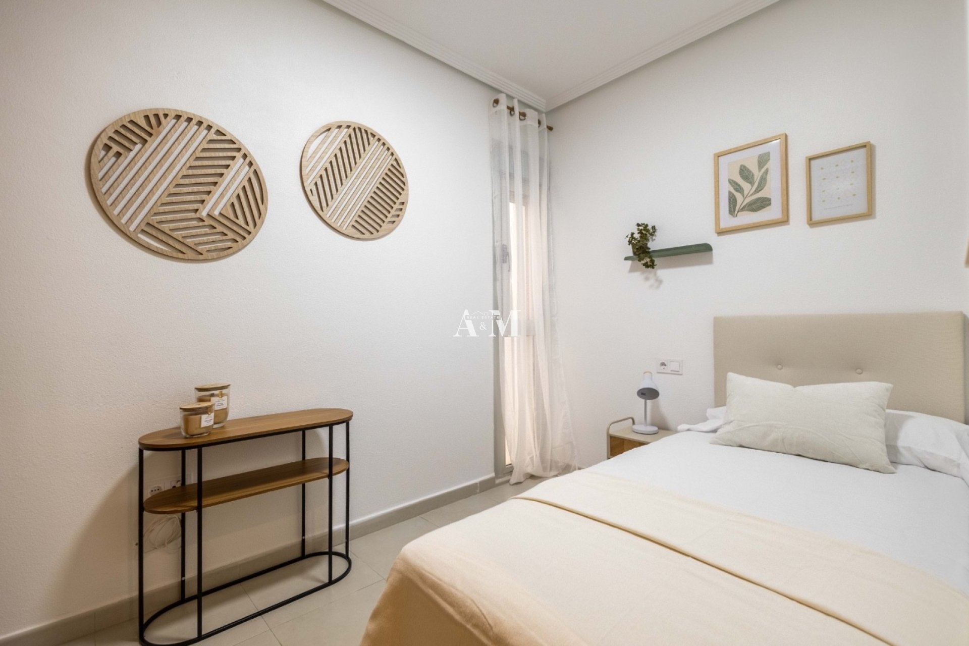 Resale - Apartment / flat - Torrevieja - Playa del Cura