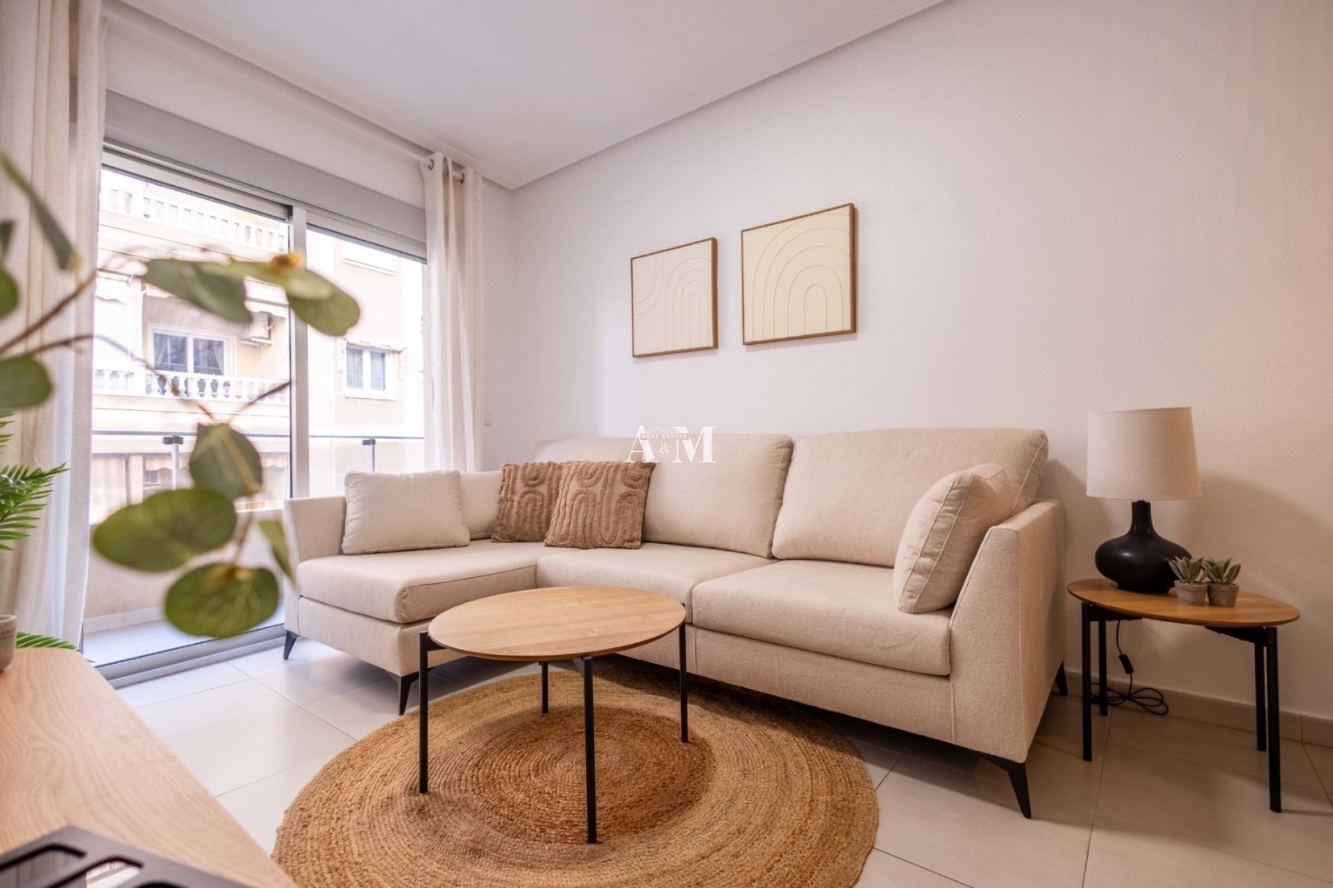 Resale - Apartment / flat - Torrevieja - Playa del Cura
