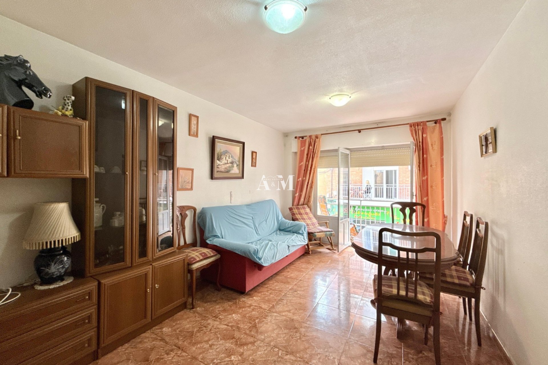 Resale - Apartment / flat - Torrevieja - Playa del Cura