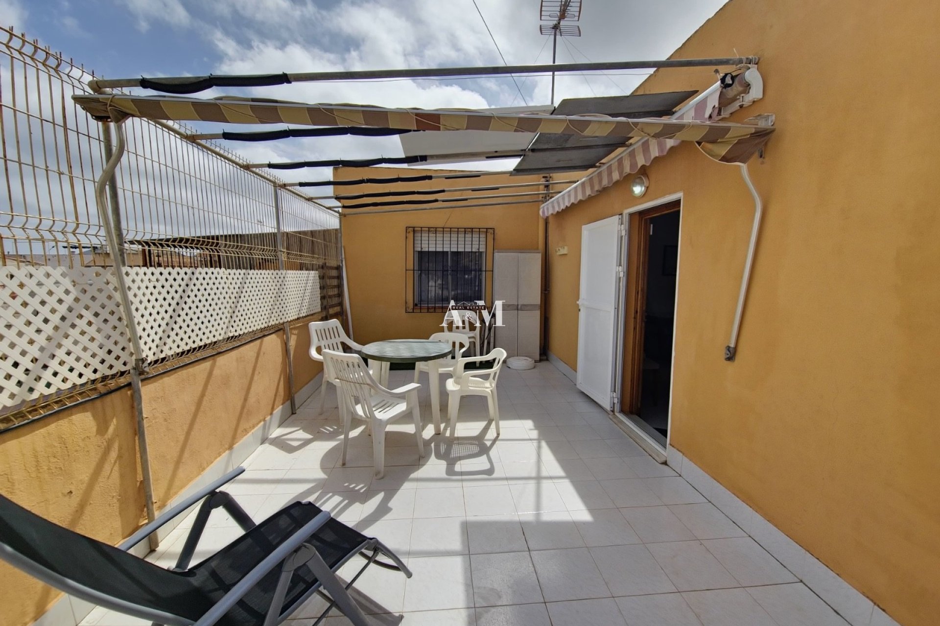 Resale - Bungalow - Los Nietos - Playa