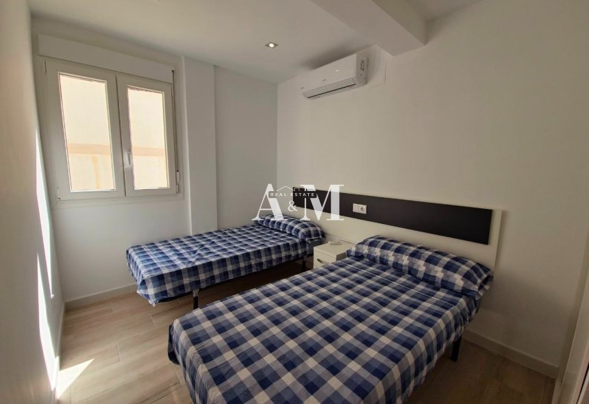 Resale - Bungalow - Orihuela Costa - Cabo roig - La Zenia