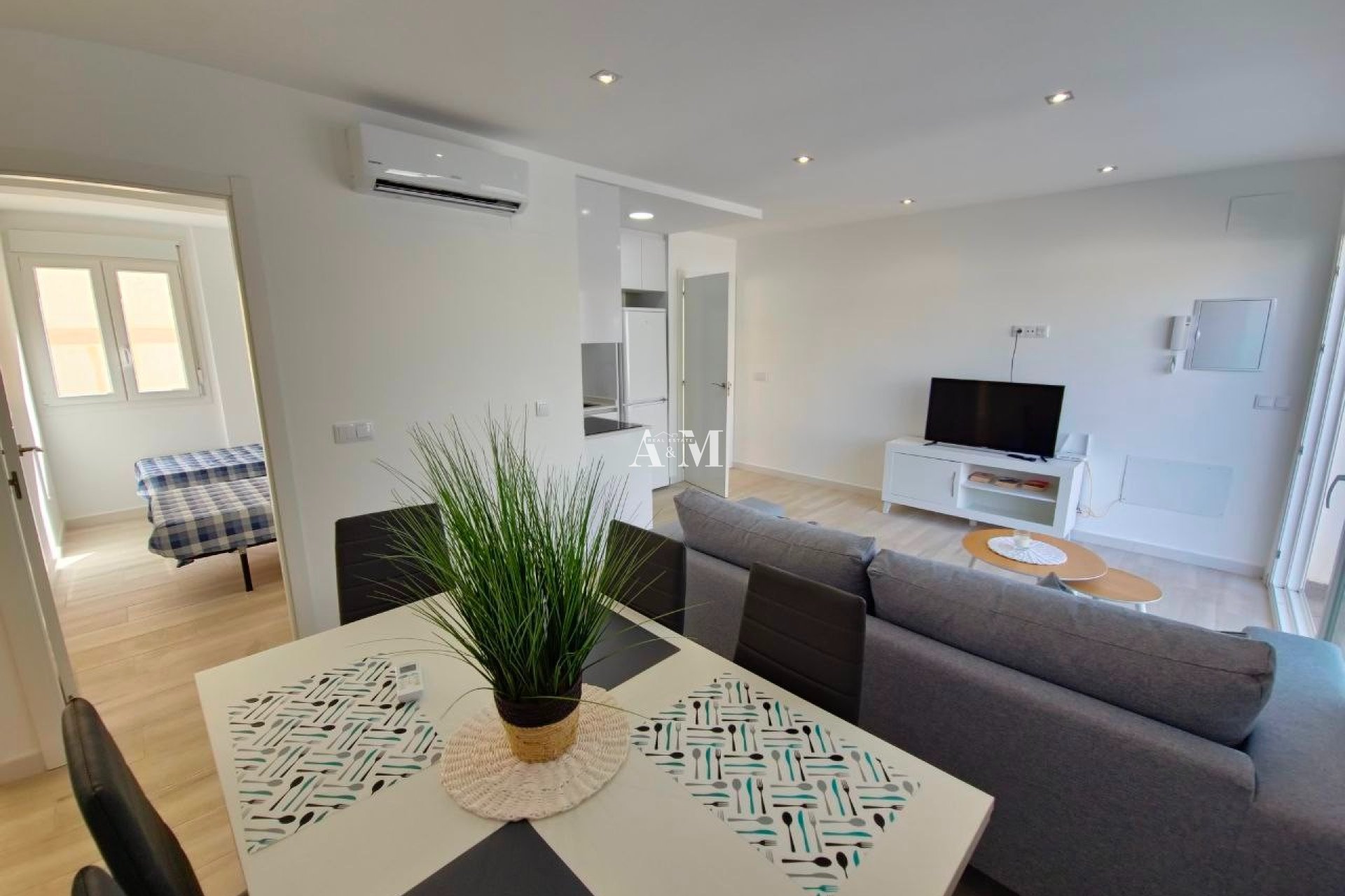 Resale - Bungalow - Orihuela Costa - Cabo roig - La Zenia